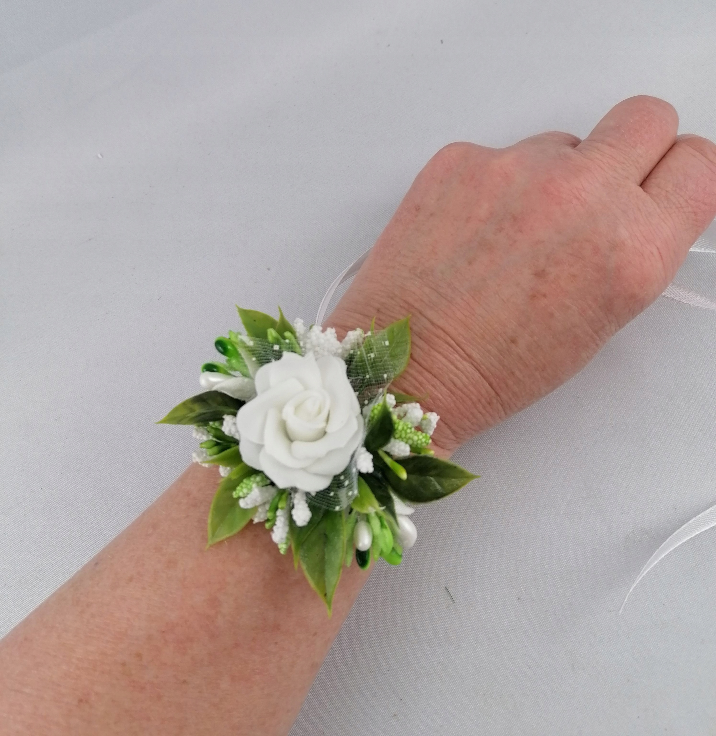 Kotyliony na rękę korsarz bukiecik dla druhny wieczór panieński ślub bal Rodzaj kotylion