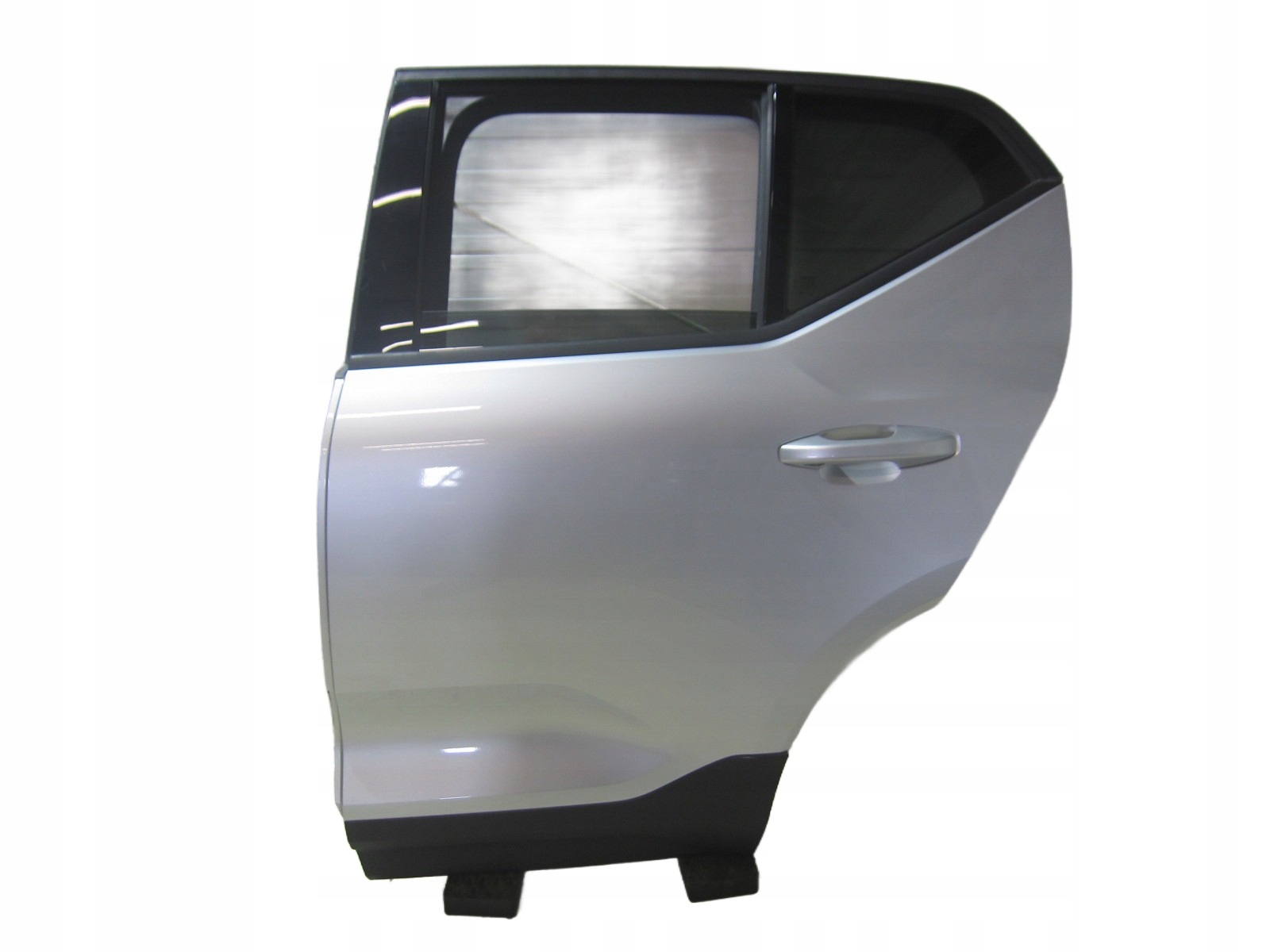 VOLVO XC40 left rear part door left rear. complete colour 711-16 silver XC 40