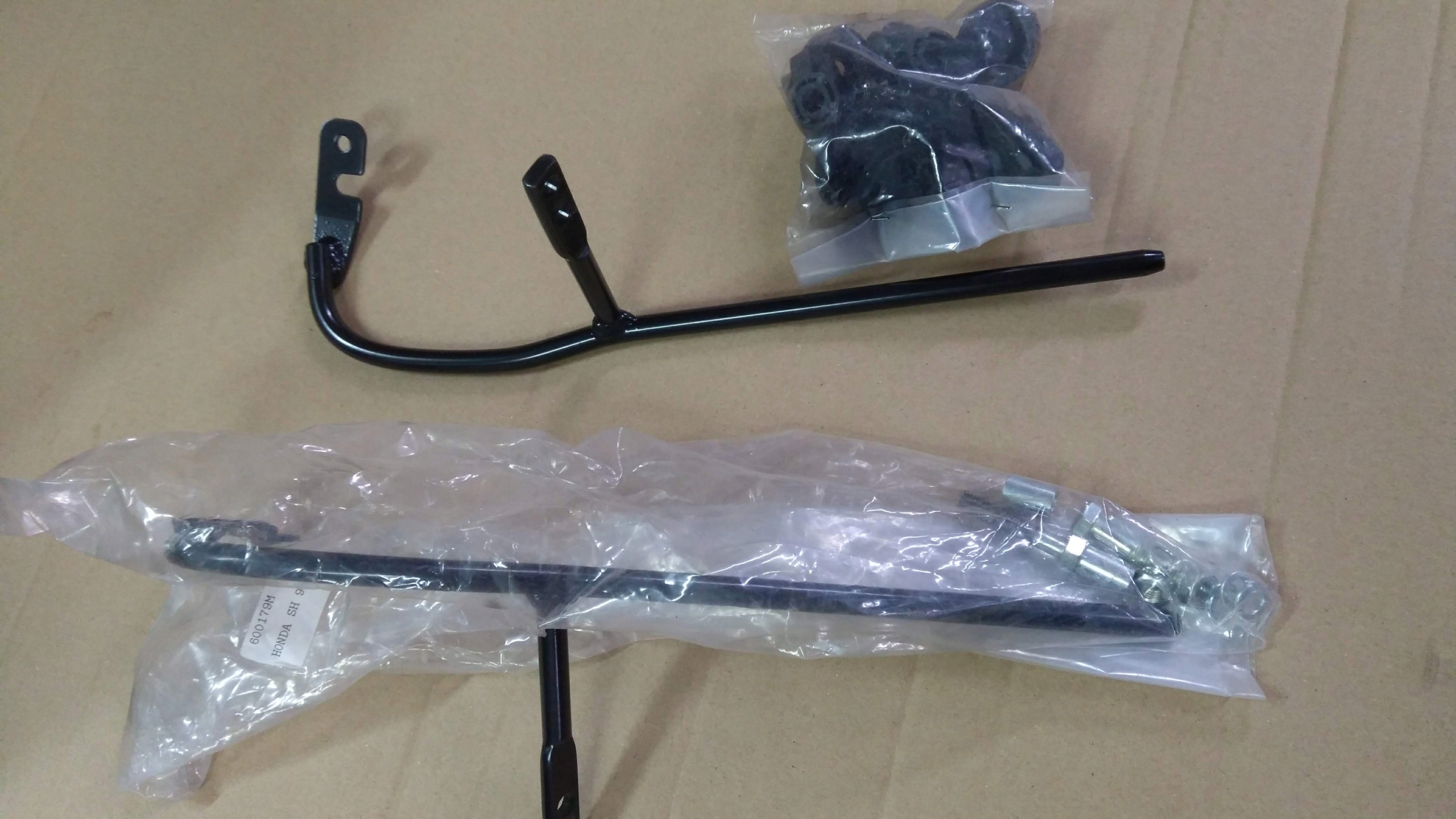 SZYBA OWIEWKA HONDA SH PEUGEOT V-CLIC KYMCO FILLY KEEWAY MOTOR JORDAN AZEL Producent inny