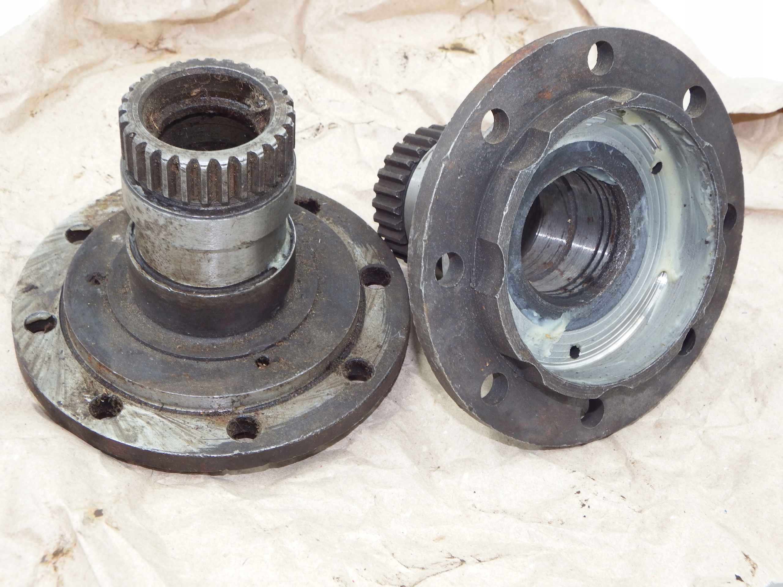 NOWY PEWNY ZABIERAK DYFRA M72,K750,URAL,DNIEPR,MW Numer katalogowy części 7205229