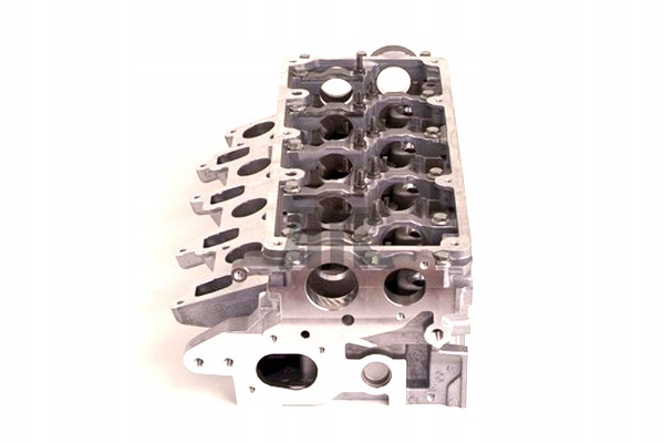 AMC GŁOWICA CYLINDRÓW AUDI A3 A4 ALLROAD B8 A4 B8 A5 A6 C6 Q5 TT SEAT Numer katalogowy części 908800