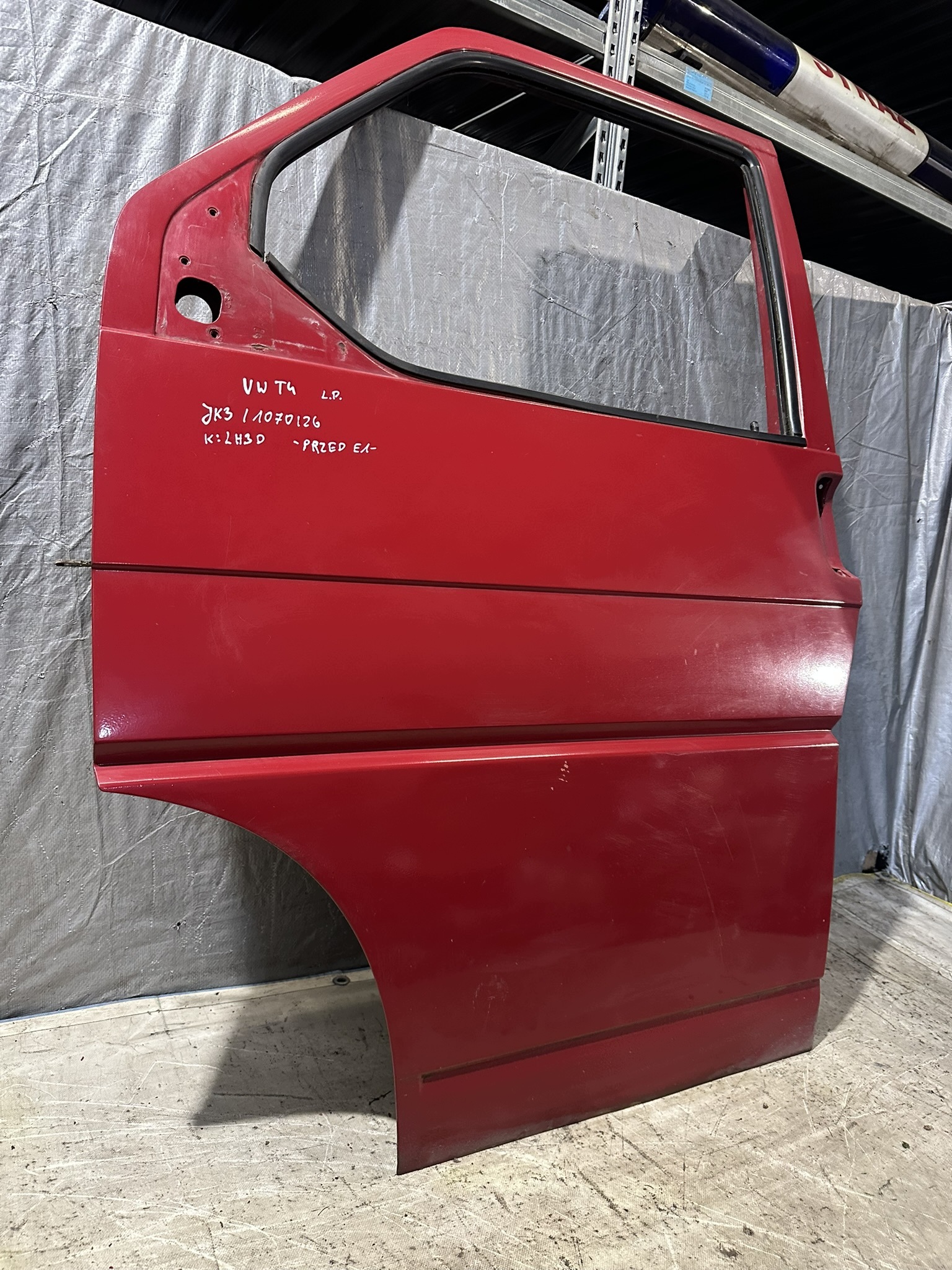 door left front VOLKSWAGEN TRANSPORTER T4 LH3D