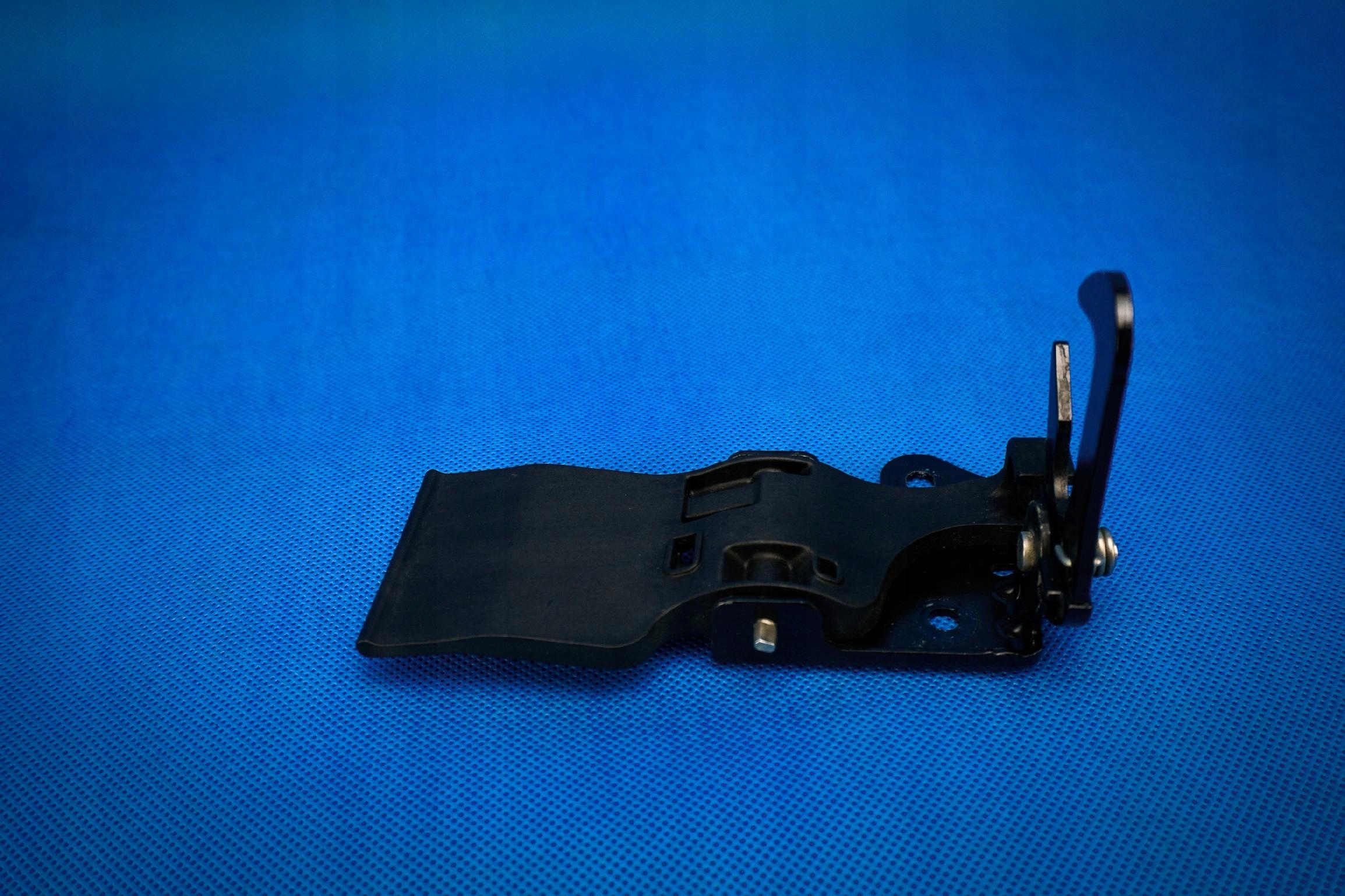 Rygiel bonnet latch lock Audi A8 S8 4H 4H0823485C