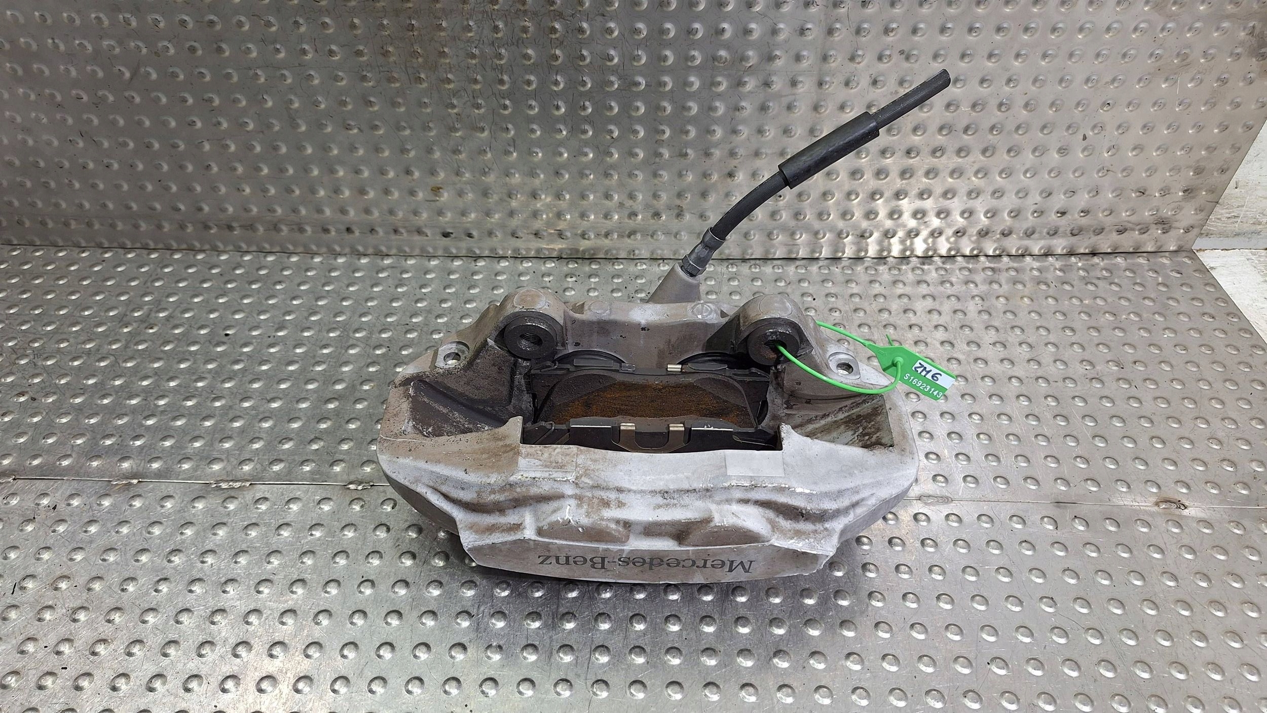 caliper brake left front MERCEDES GLC W253 360MM