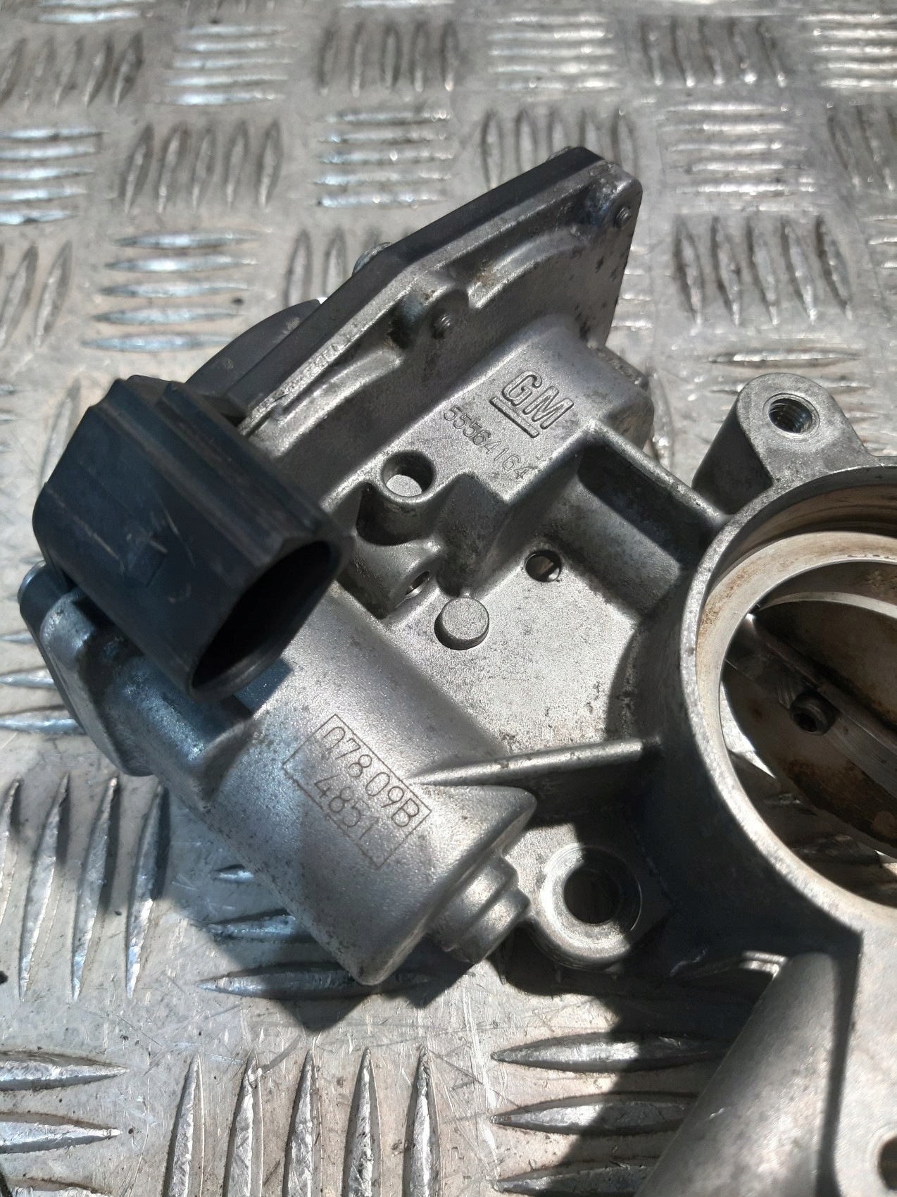 valvola a farfalla 55564164 OPEL INSIGNIA A 2.0 CDTI