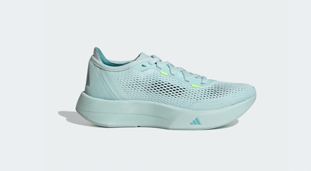 Dámské boty Adidas Treadflow velikost 40 2/3 JP5800 Trénink Běh