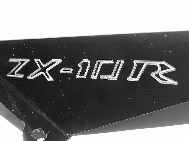 MOTOLP-001 - ЗАЩИТНЫЙ КОЖУХ ЦЕПИ KAWASAKI ZX10 R ZX-10R ZX10R