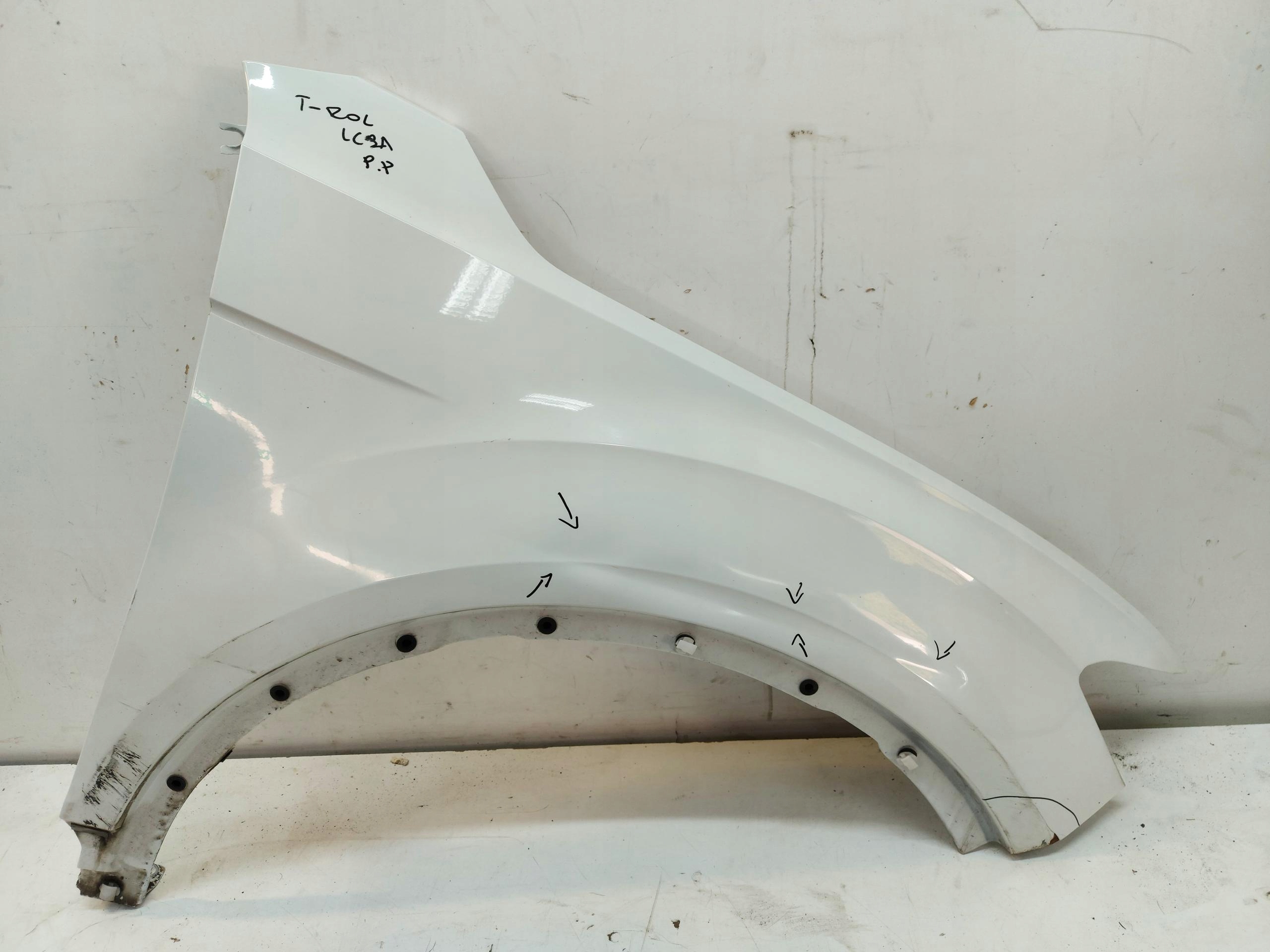 VW TROC fender right front LC9A VW TROC A981