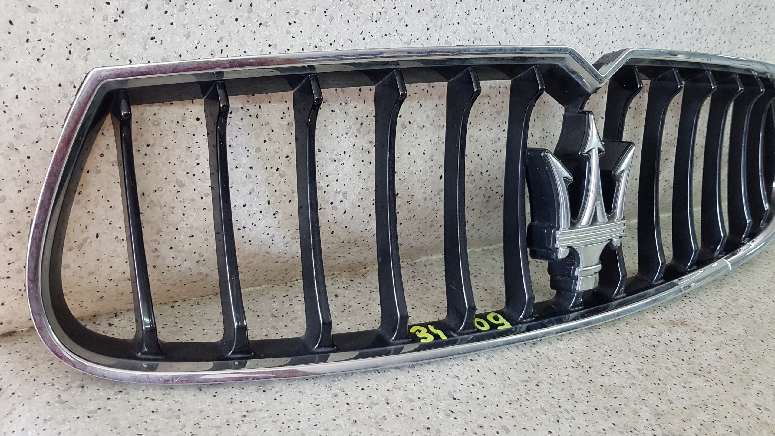 MASERATI GHIBLI 2013 - 2017 Grill Grill 3409