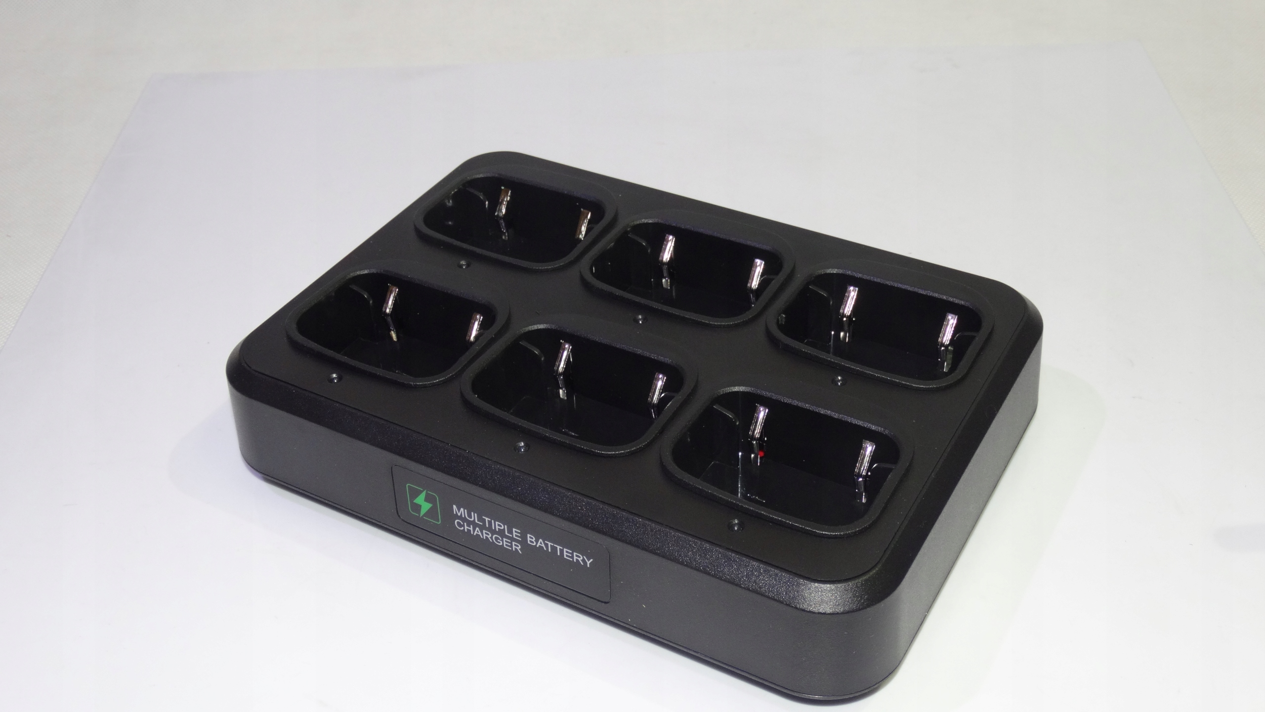 Ładowarka 6-cio stanowiskowa do Retevis RT81 ; TYT MD680 EAN (GTIN) 658743685390