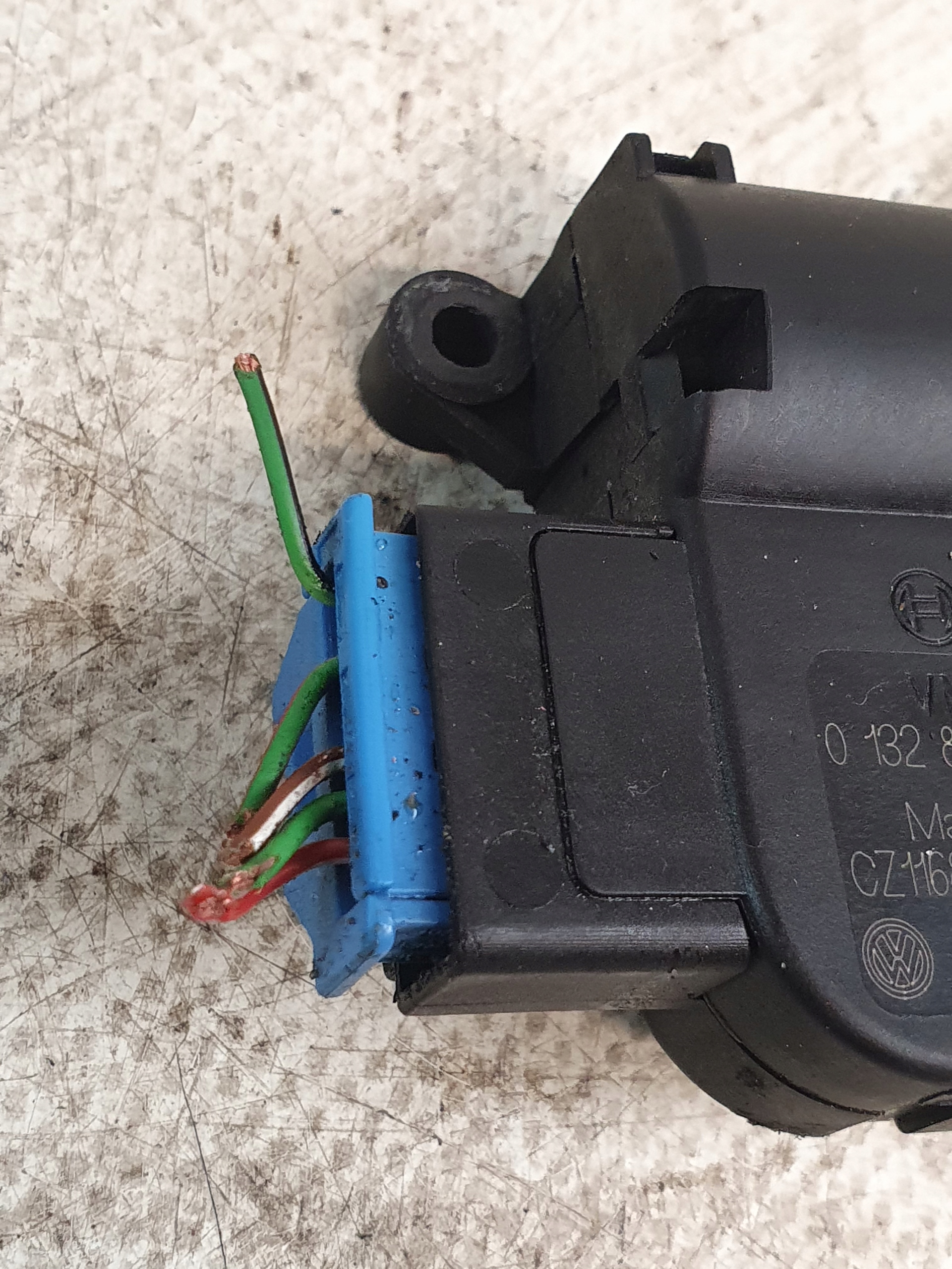 Moteur Bloc de chauffage complet Régulateur 0132801358 BOSCH AUDI A6 C6 Berline 05r.