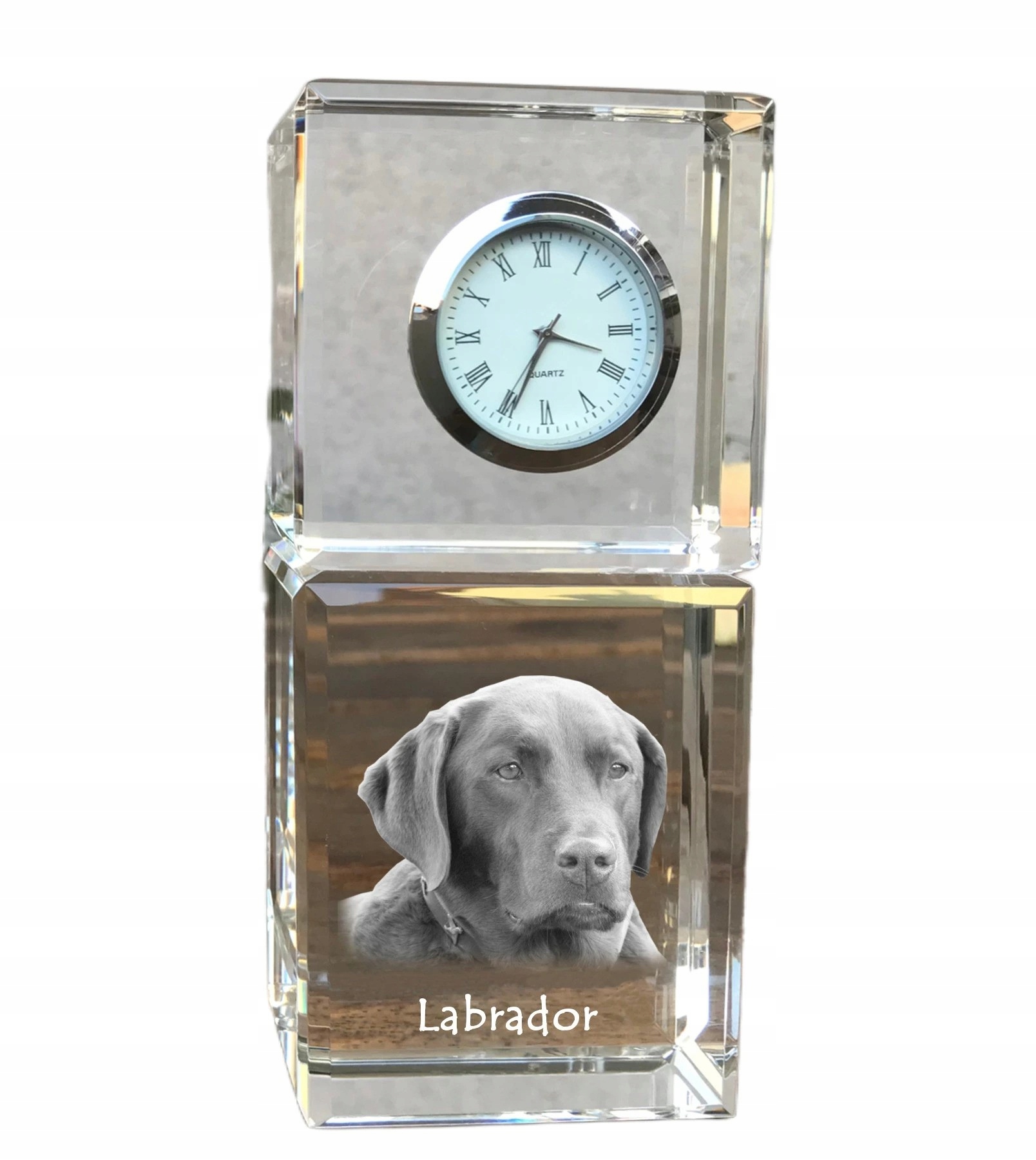 Labradorský retriever krištáľový stolný hodinový stroj so psom, s vašou fotografiou
