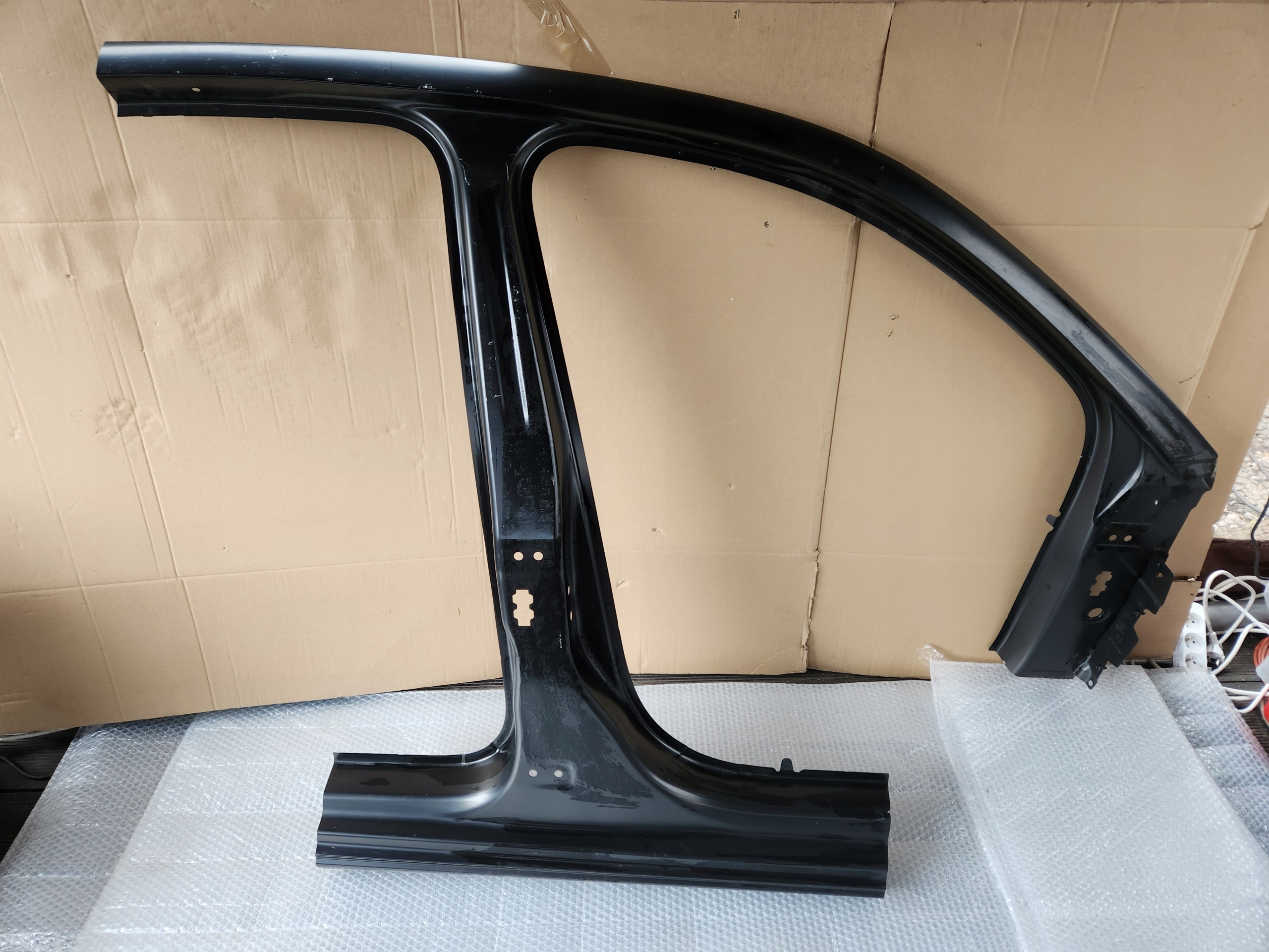 AUDI A1x ПОРІГ СТІЙКА ПРАВИЙ НОВИЙ 10-18