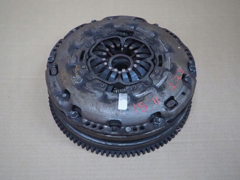 МУФТА В ЗБОРІ ПОДВІЙНА МАСА LEXUS IS II 2.2 D12100w080