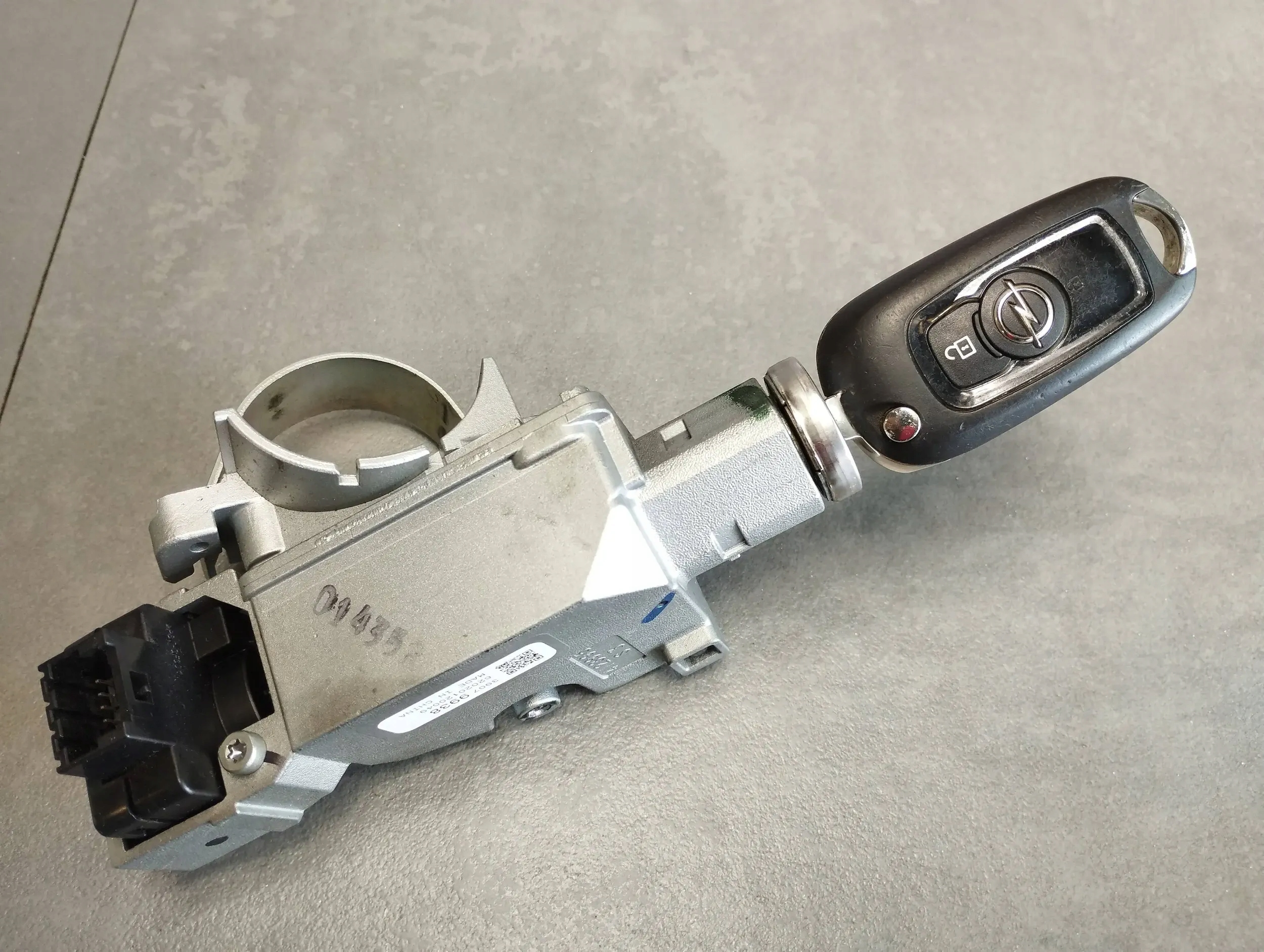 Opel Astra K 1.6 CDTI ignition key 39079938
