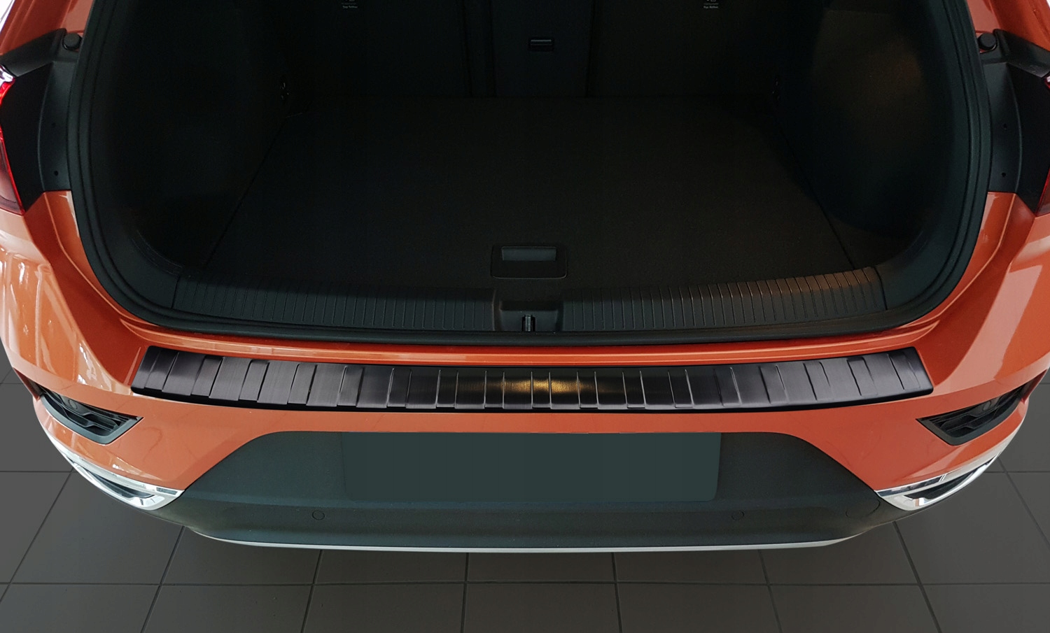 2/45155 - НАКЛАДКА НА БАМПЕР VW T-ROC