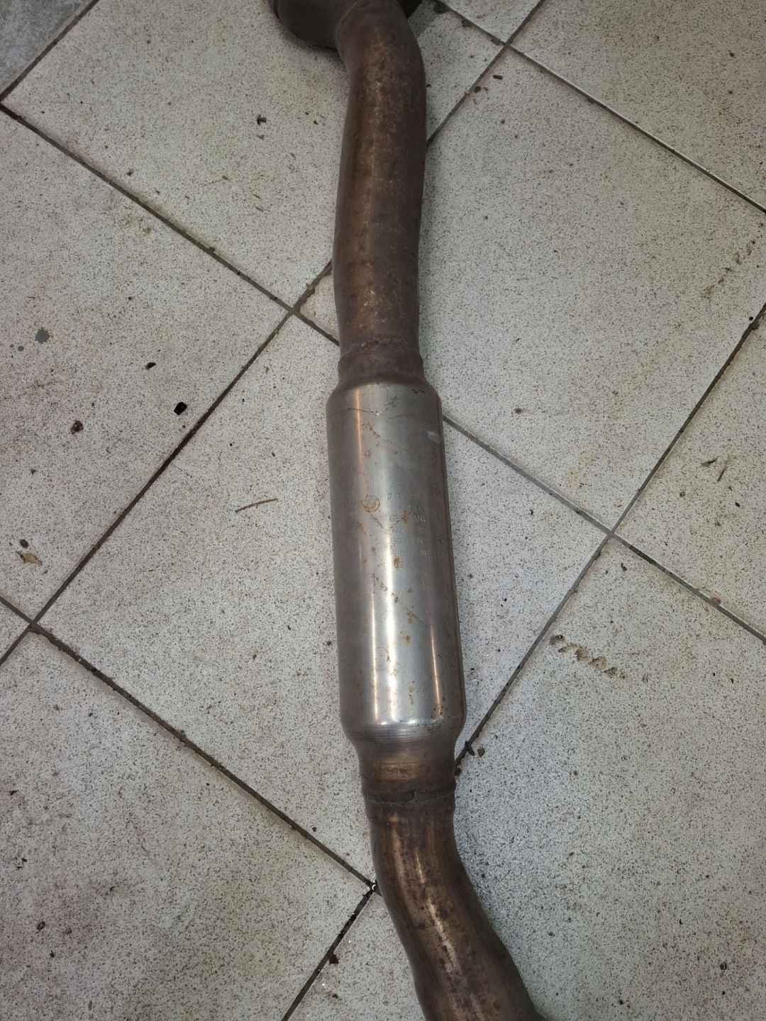 Tlumik BMW 3 F30 2013