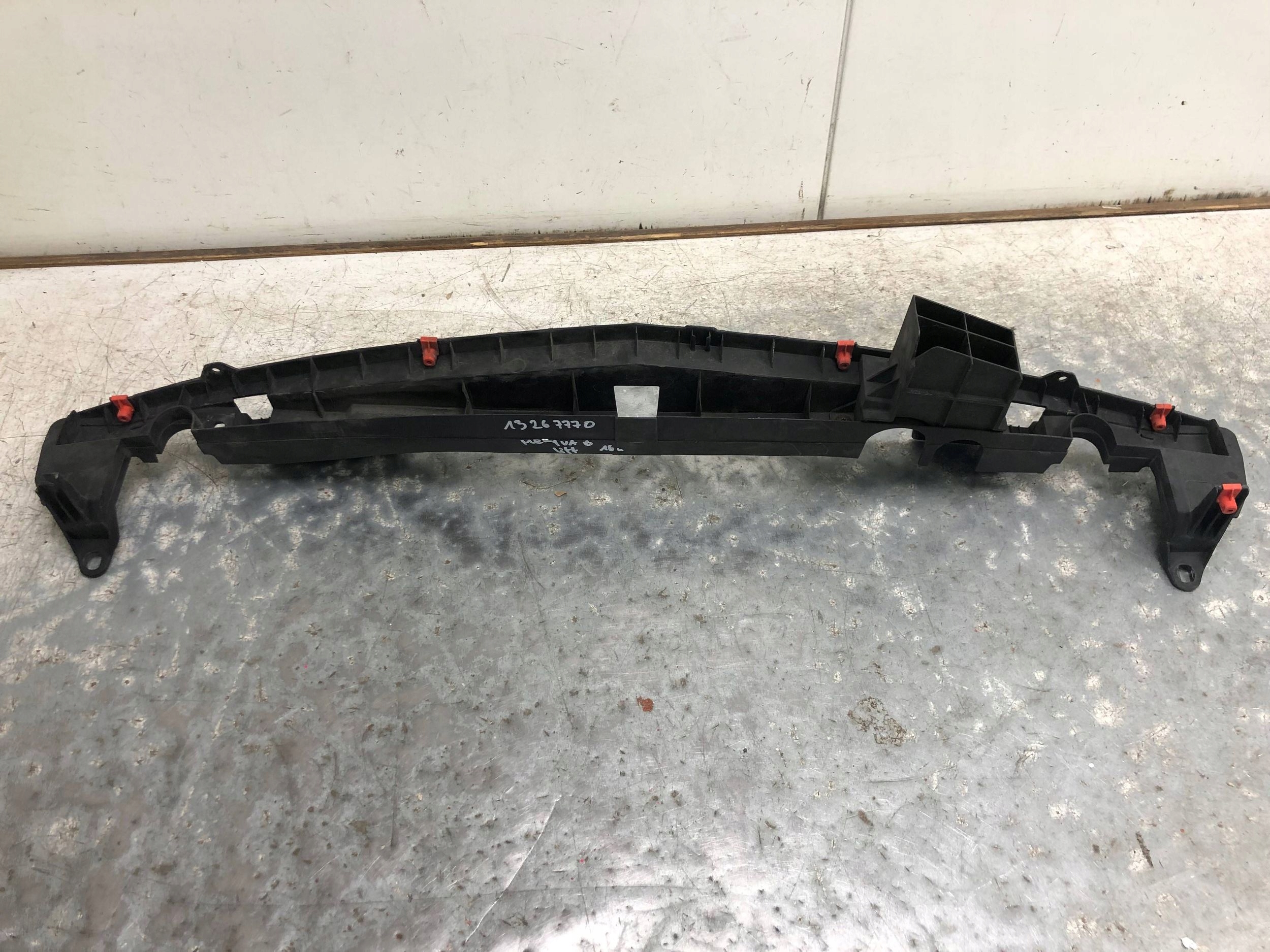 support wall support of the front OPEL MERIVA B LIFT 13267770
