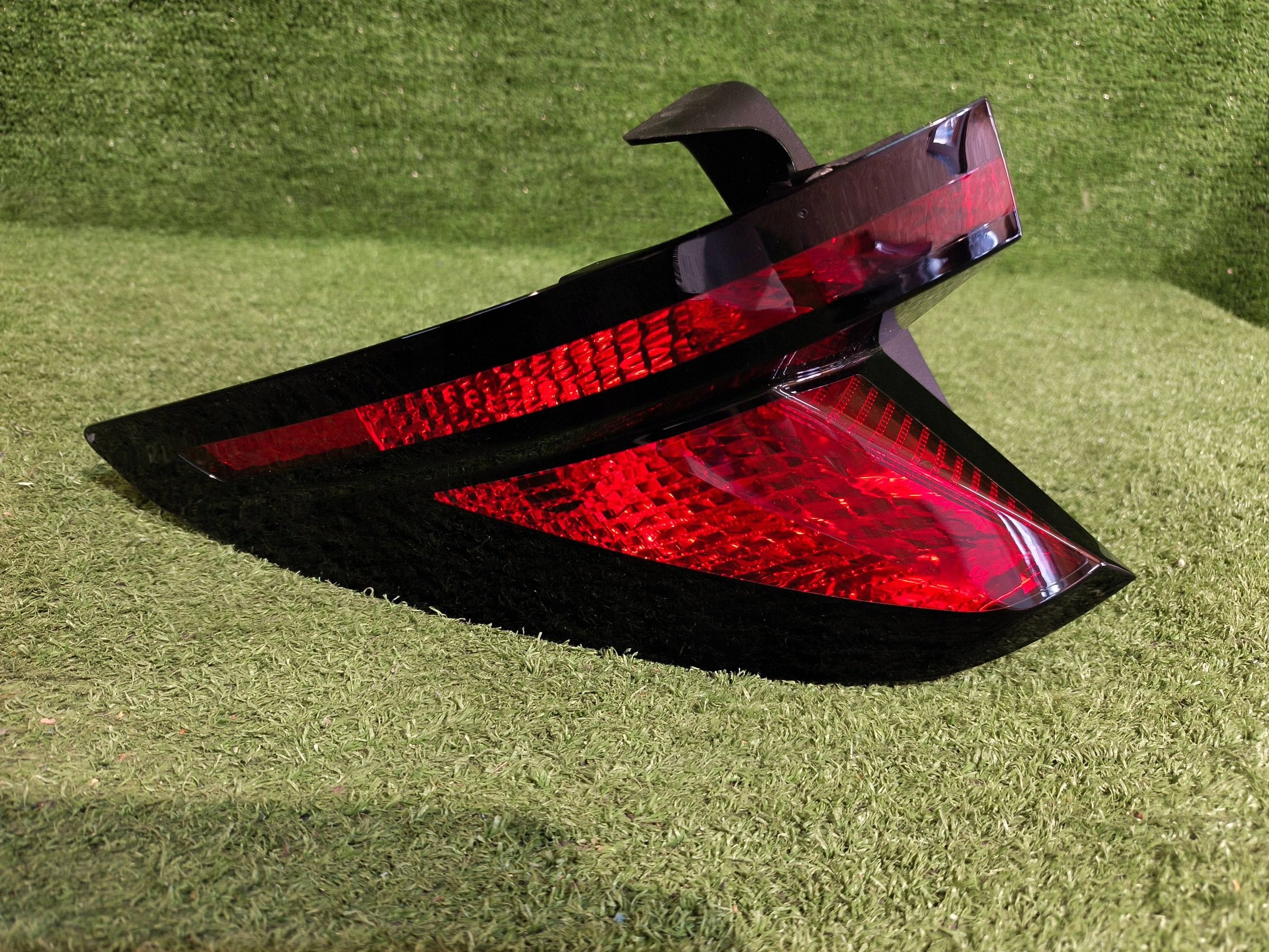 light rear part rear left HYUNDAI TUCSON IV 20- NR.311