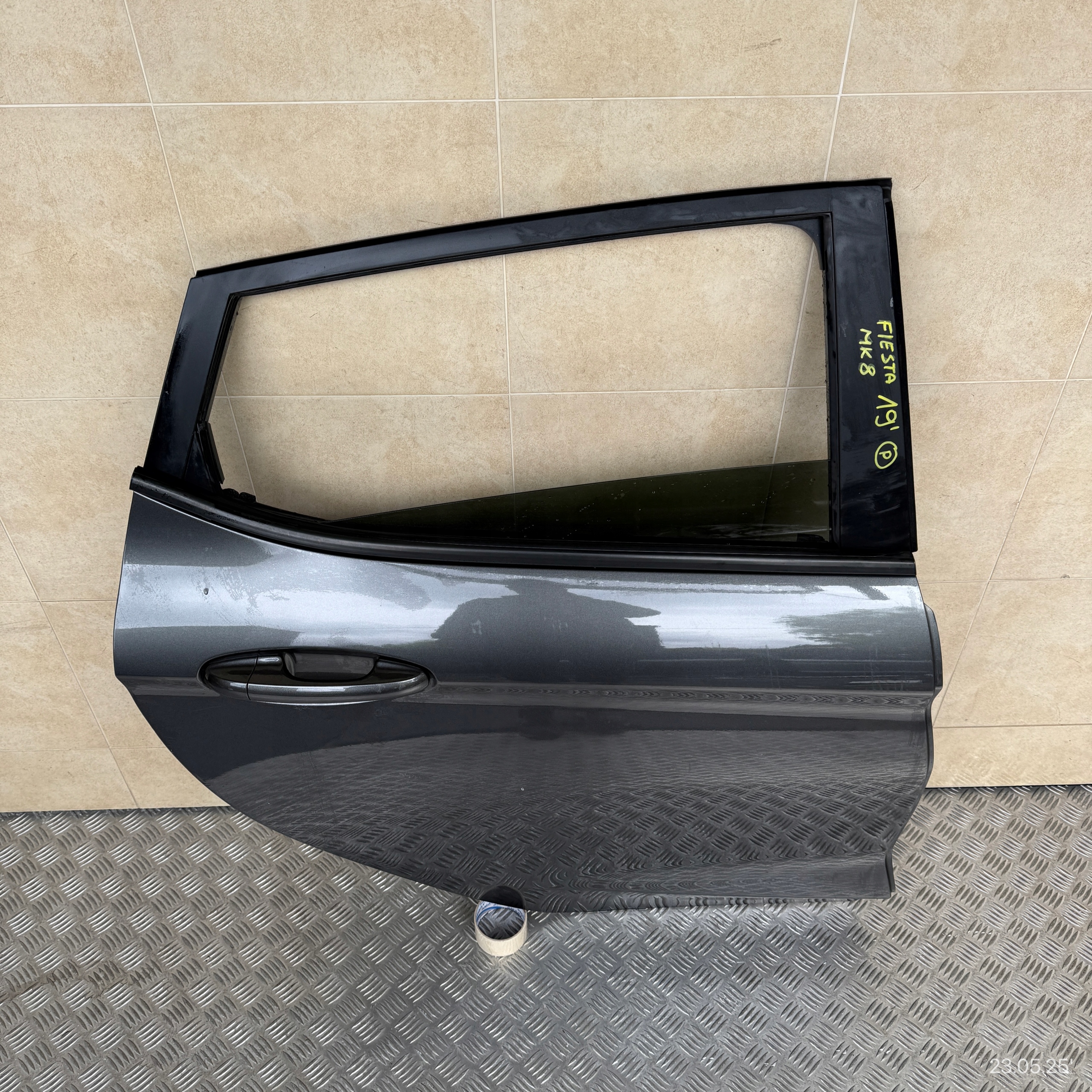 door complete rear. right FORD FIESTA MK8 2019 ROK