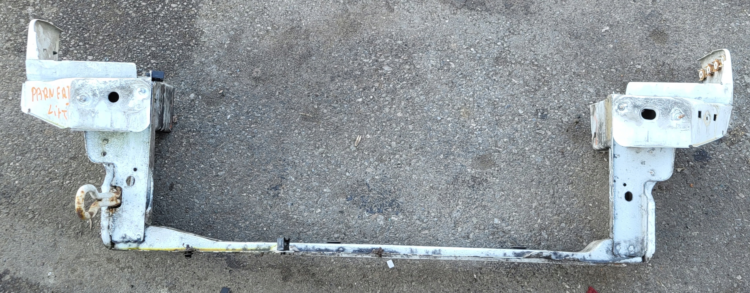 pillar iron support panel for radiators lower PEUGEOT PARTNER and LIFT BIALE OE