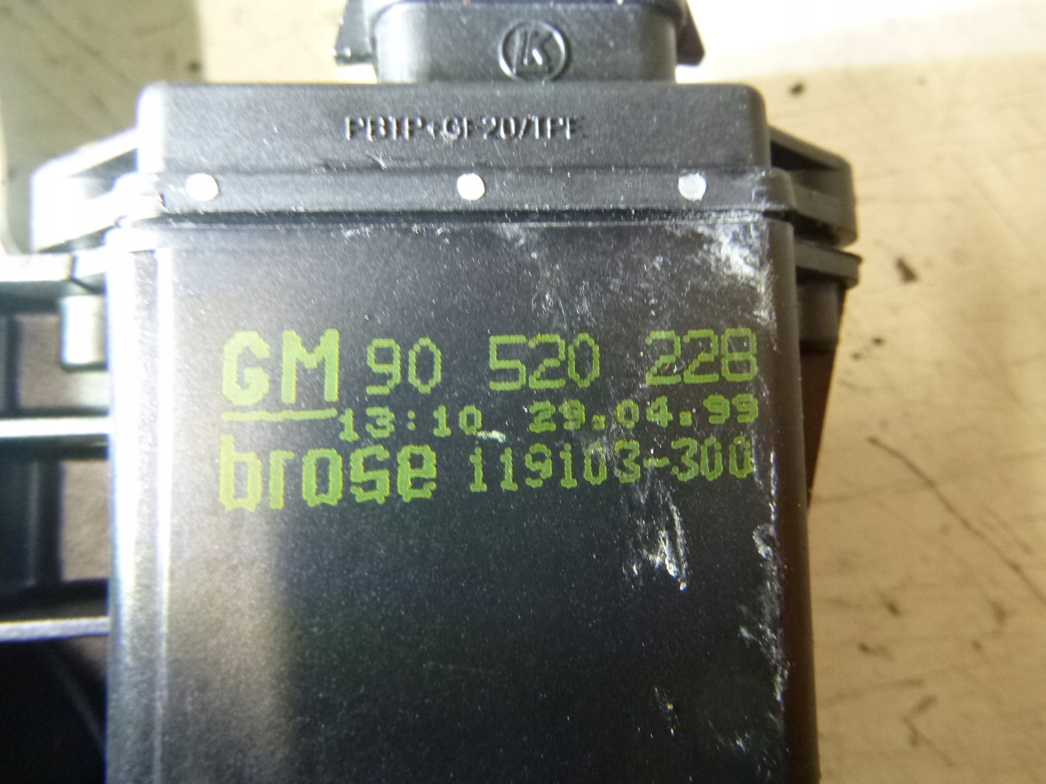 MÉCANISME VITRE AVANT DROITE OPEL VECTRA B 95-02R.