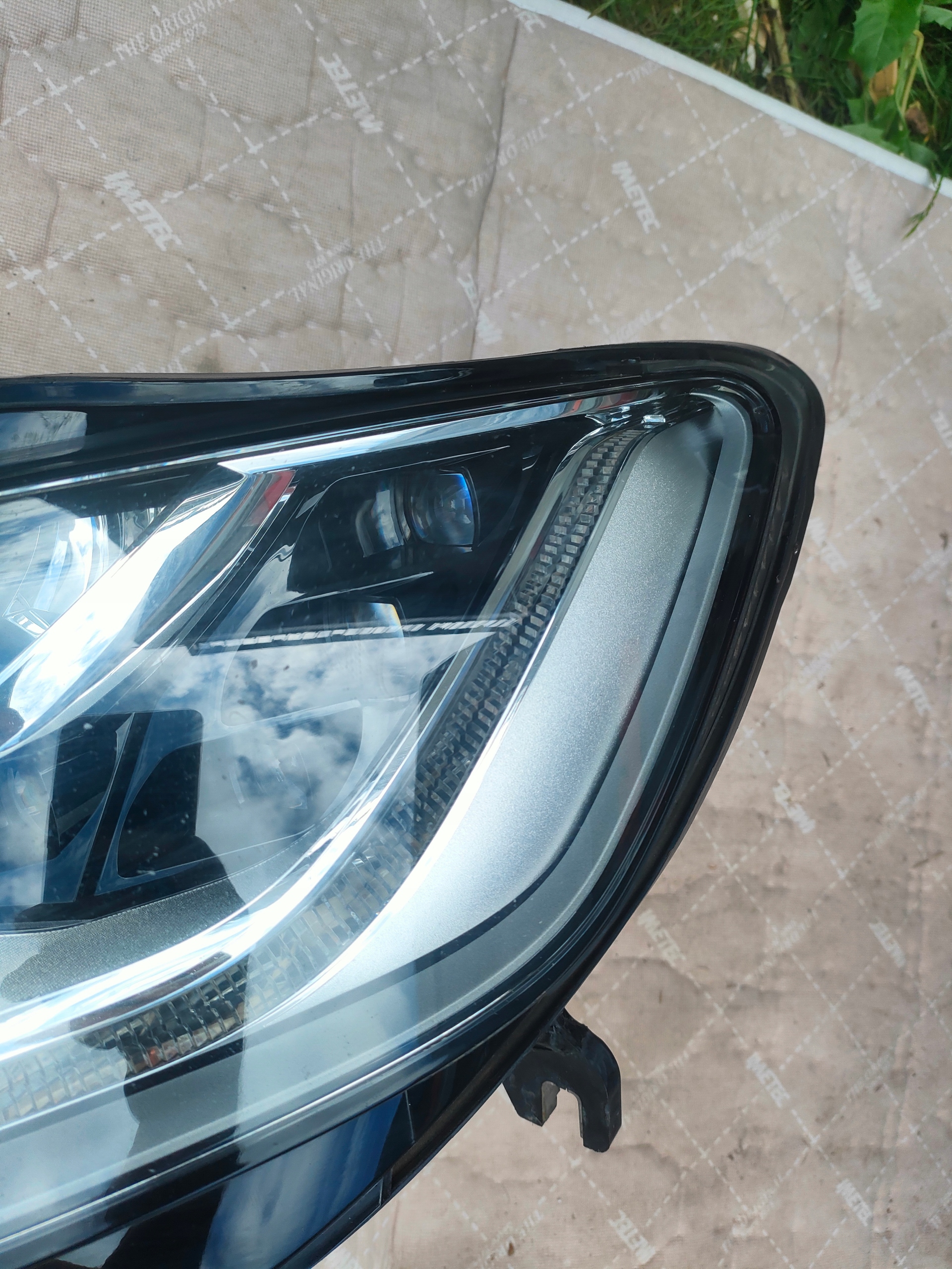 AUDI A6 S6 C7 4G0941033H light REFLEKTOR front left left front