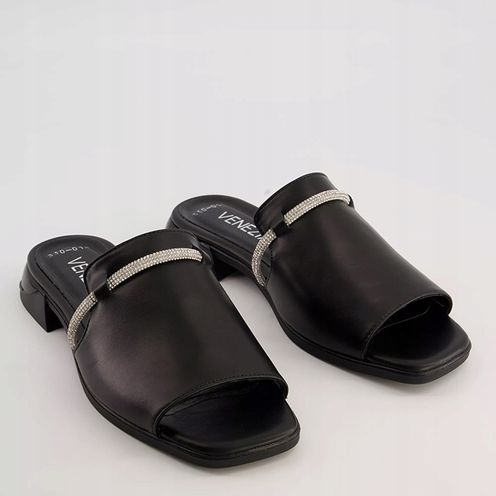 Venezia 08-330 Black černá vel.40 nazouváky s ozdobou