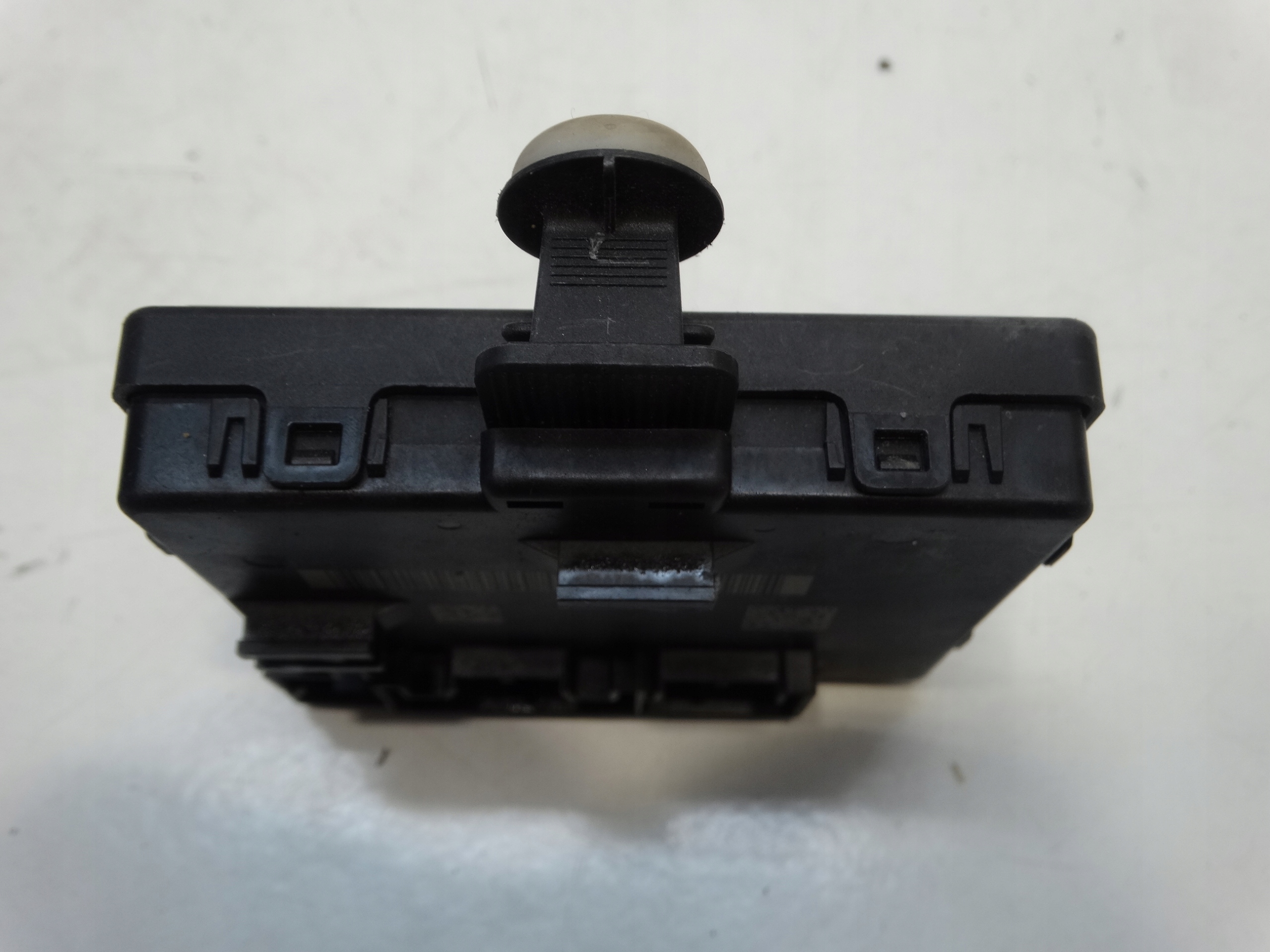 module door right left rear part AUDI PORSCHE 4M1959595B