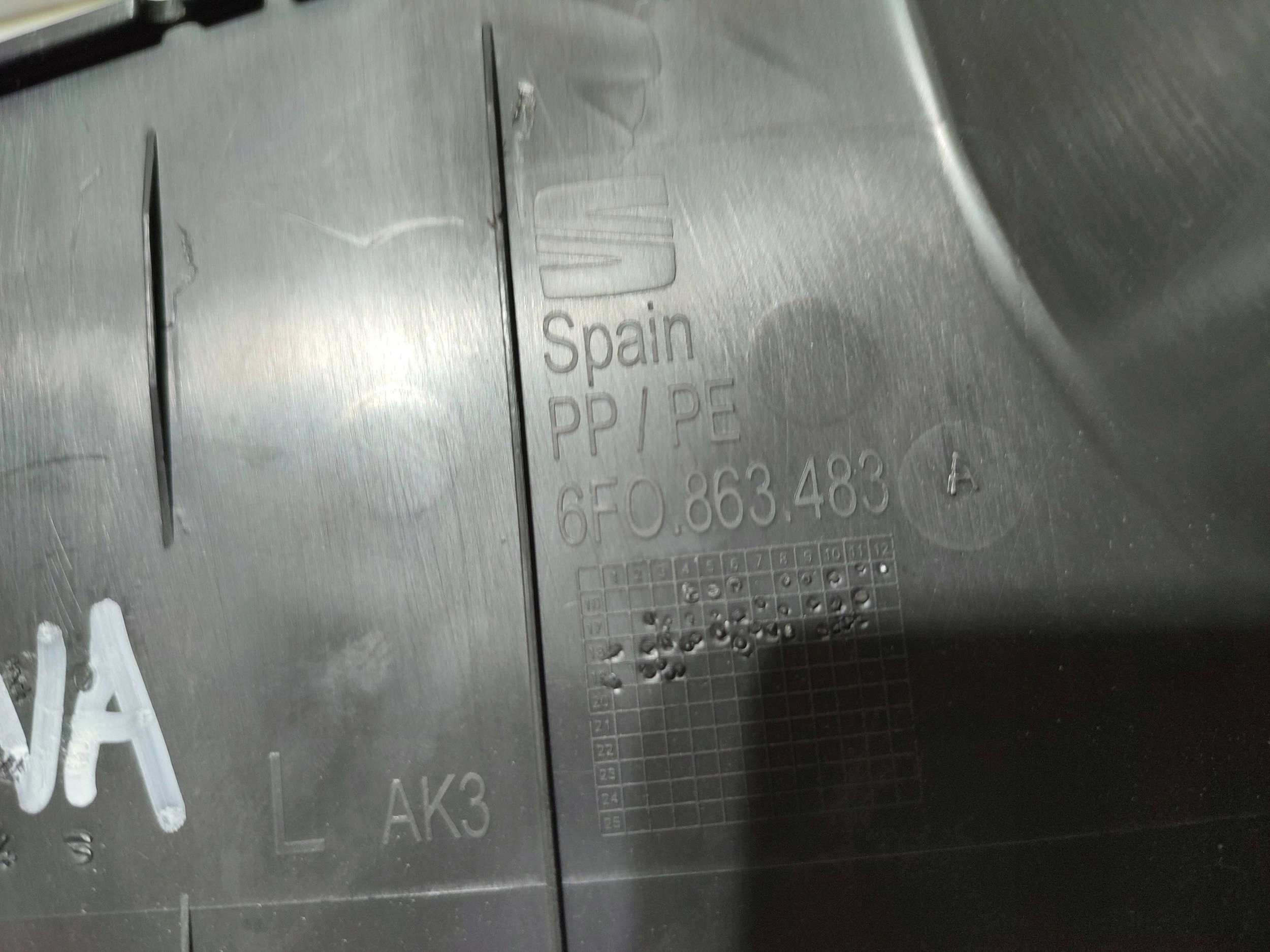 Seat Arona 2019 left side moulding threshold front