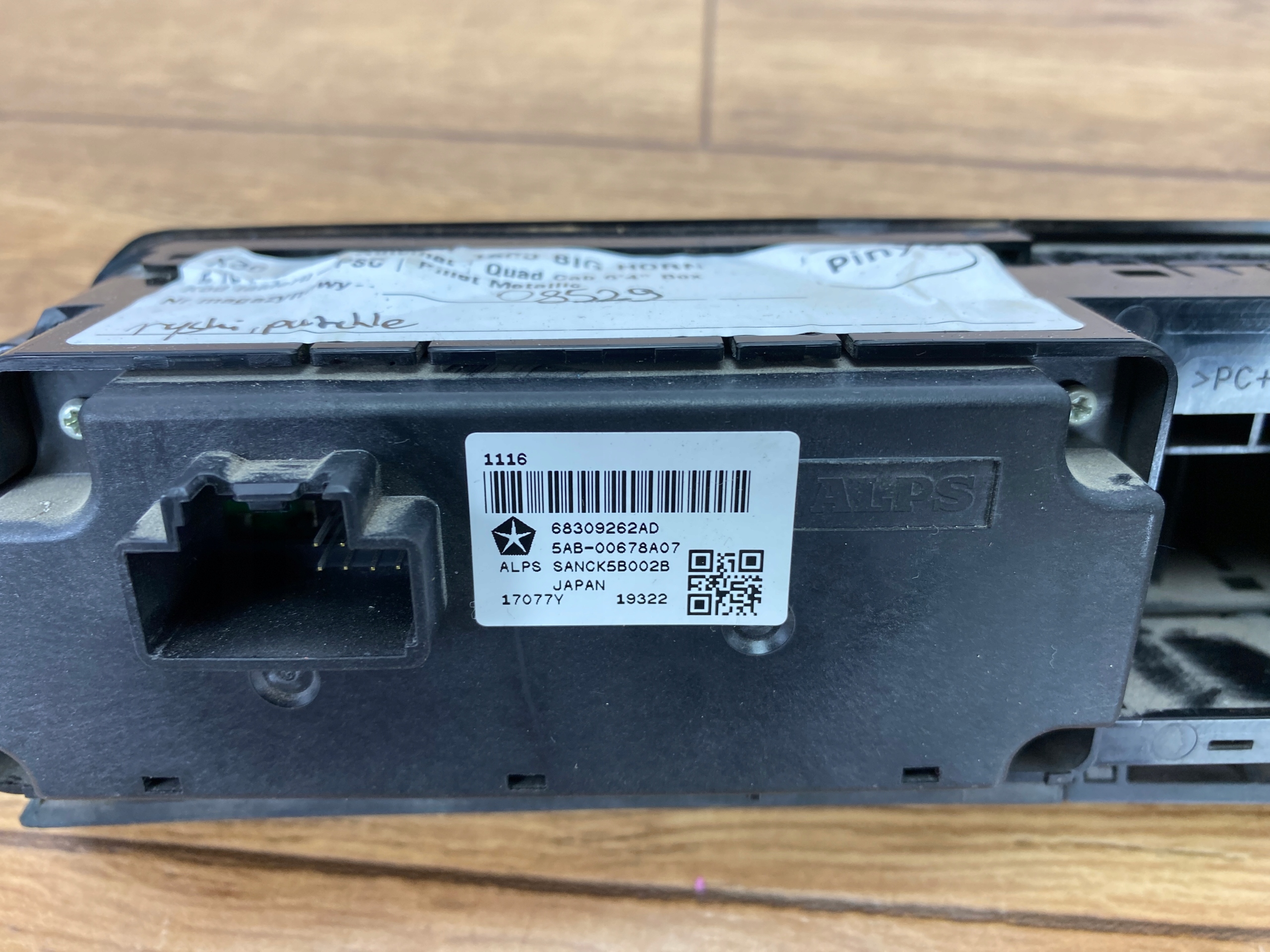 Bouton Ram 1500 2019+ USA