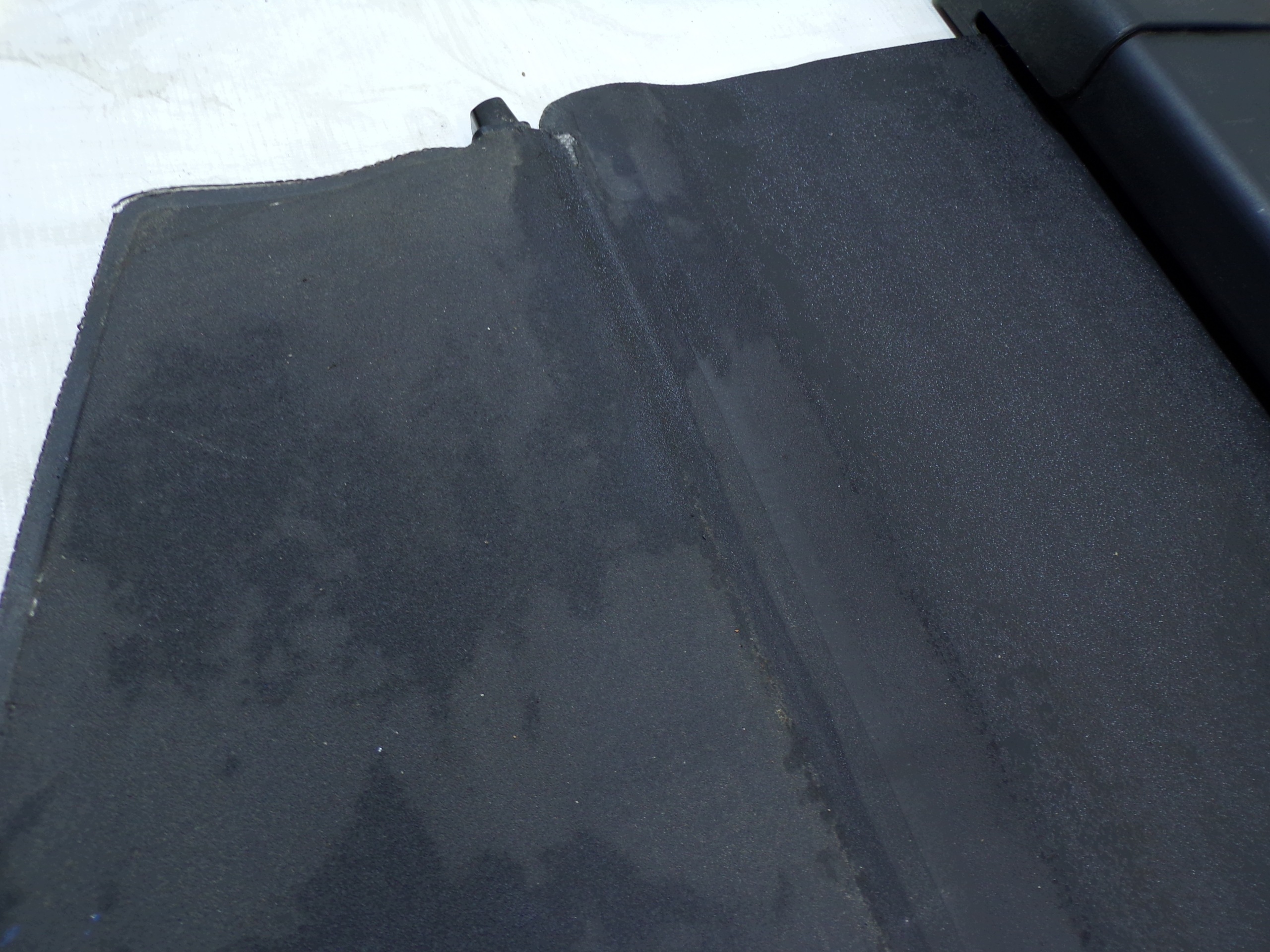 blinds boot net TOYOTA AVENSIS T25 (K)