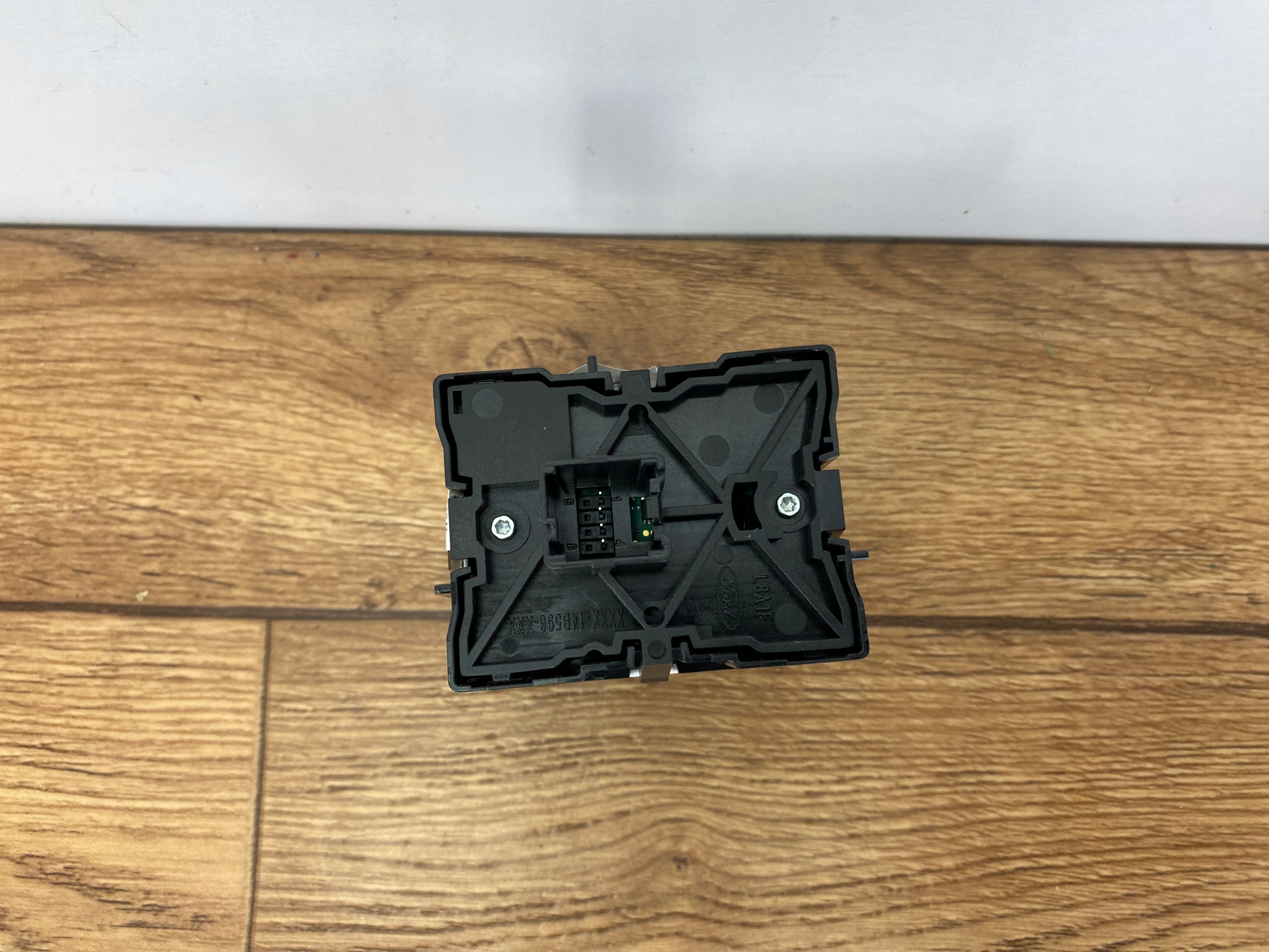 switch trybow napedow DRIVE MODE Ford F150 2021+ USA