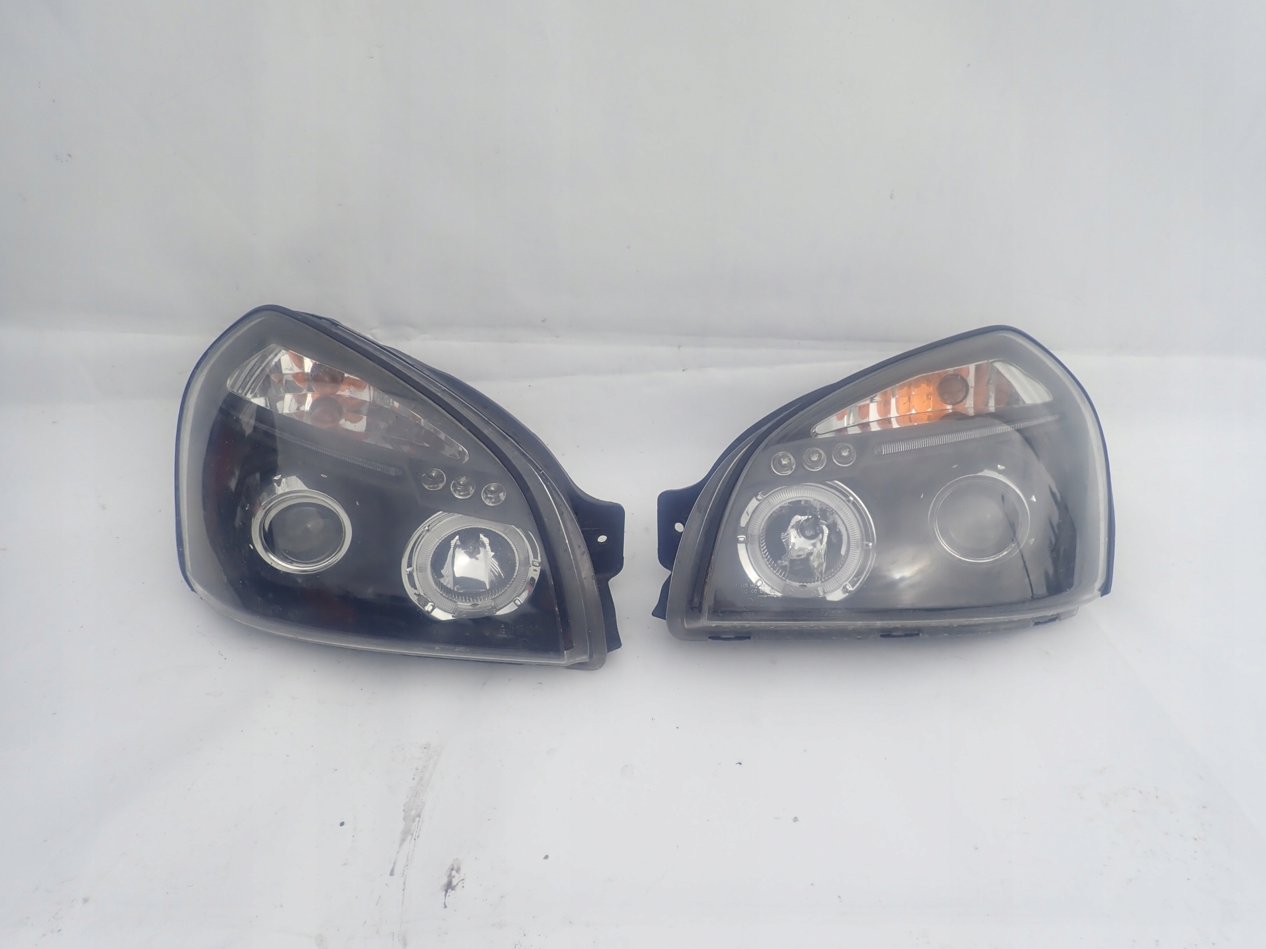 HYUNDAI TUCSON I 04- ФАРА ЛІВА ПРАВА ПЕРЕД ТЮНІНГ