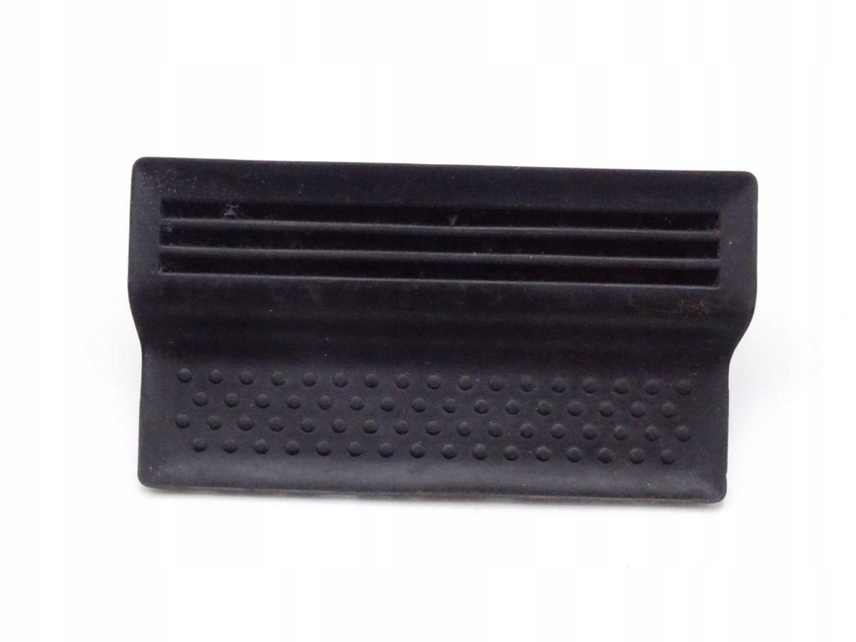 резиновая бардачок volkswagen oe 1K0863328A