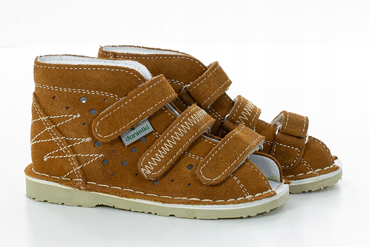 Danielki kapcie profilaktyczne T115 r 30 camel beż