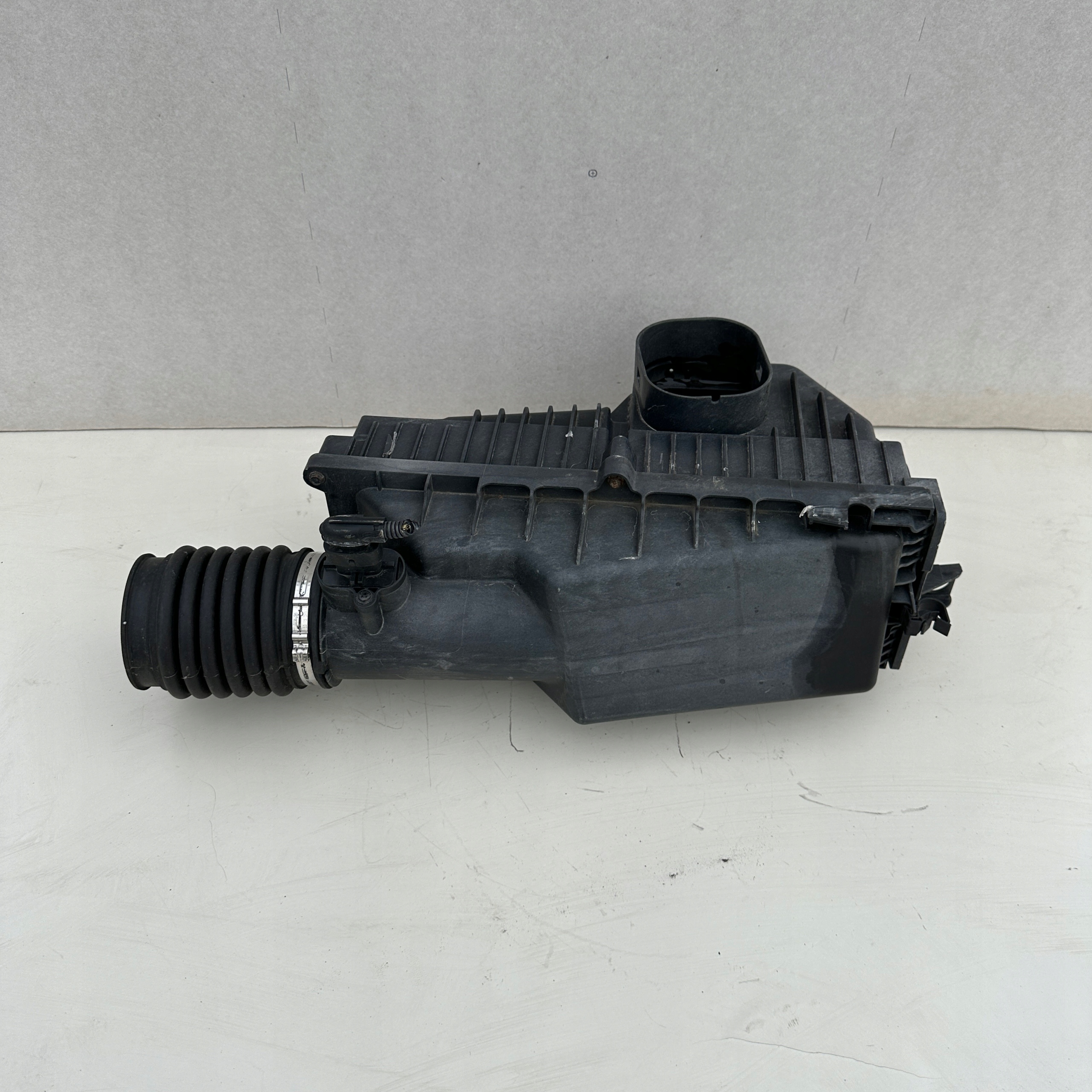 Gehäuse filter luft ALFA ROMEO STELVIO 50546933