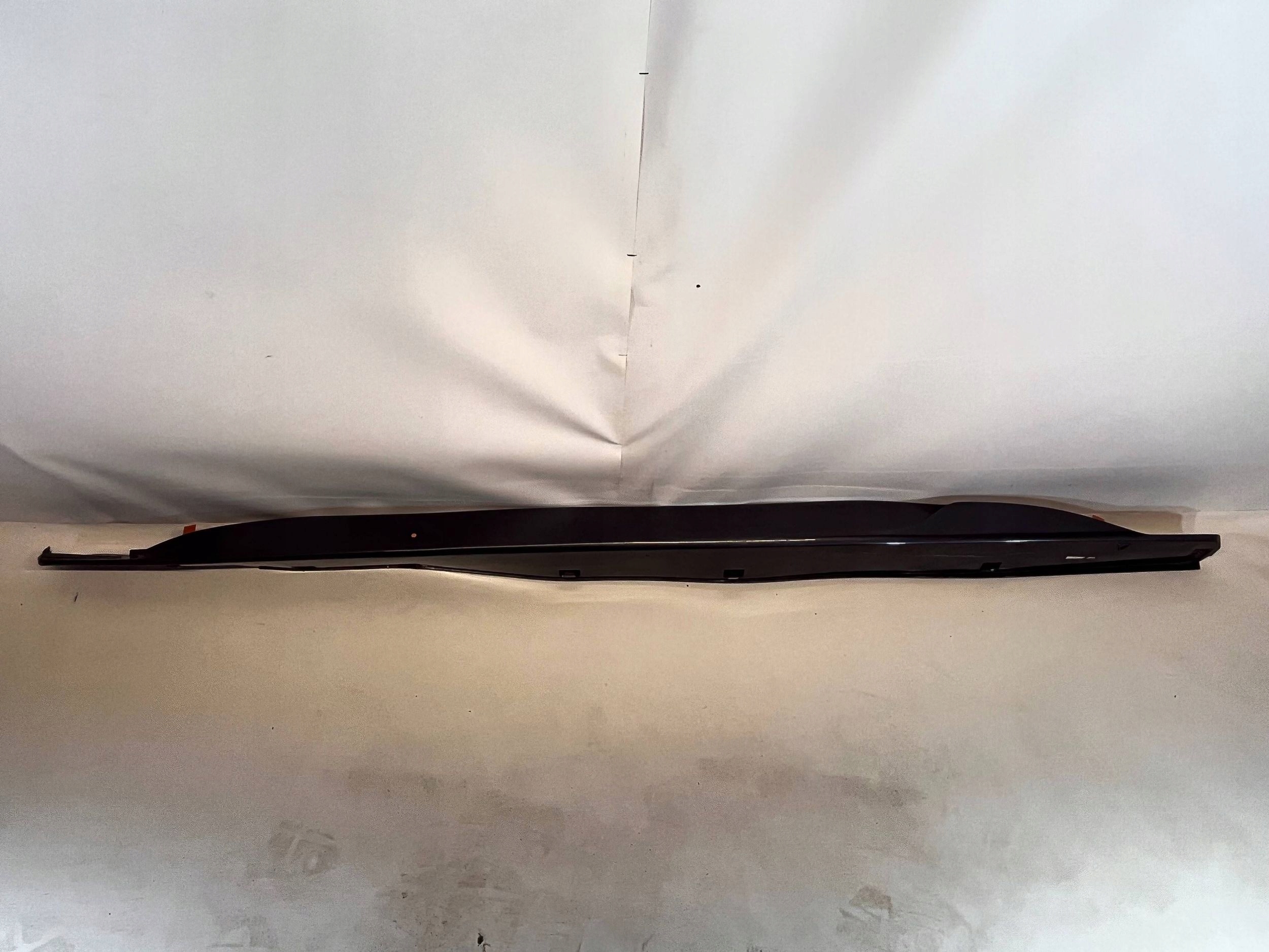 moulding threshold side right side Cupra Born 10E853856A #355