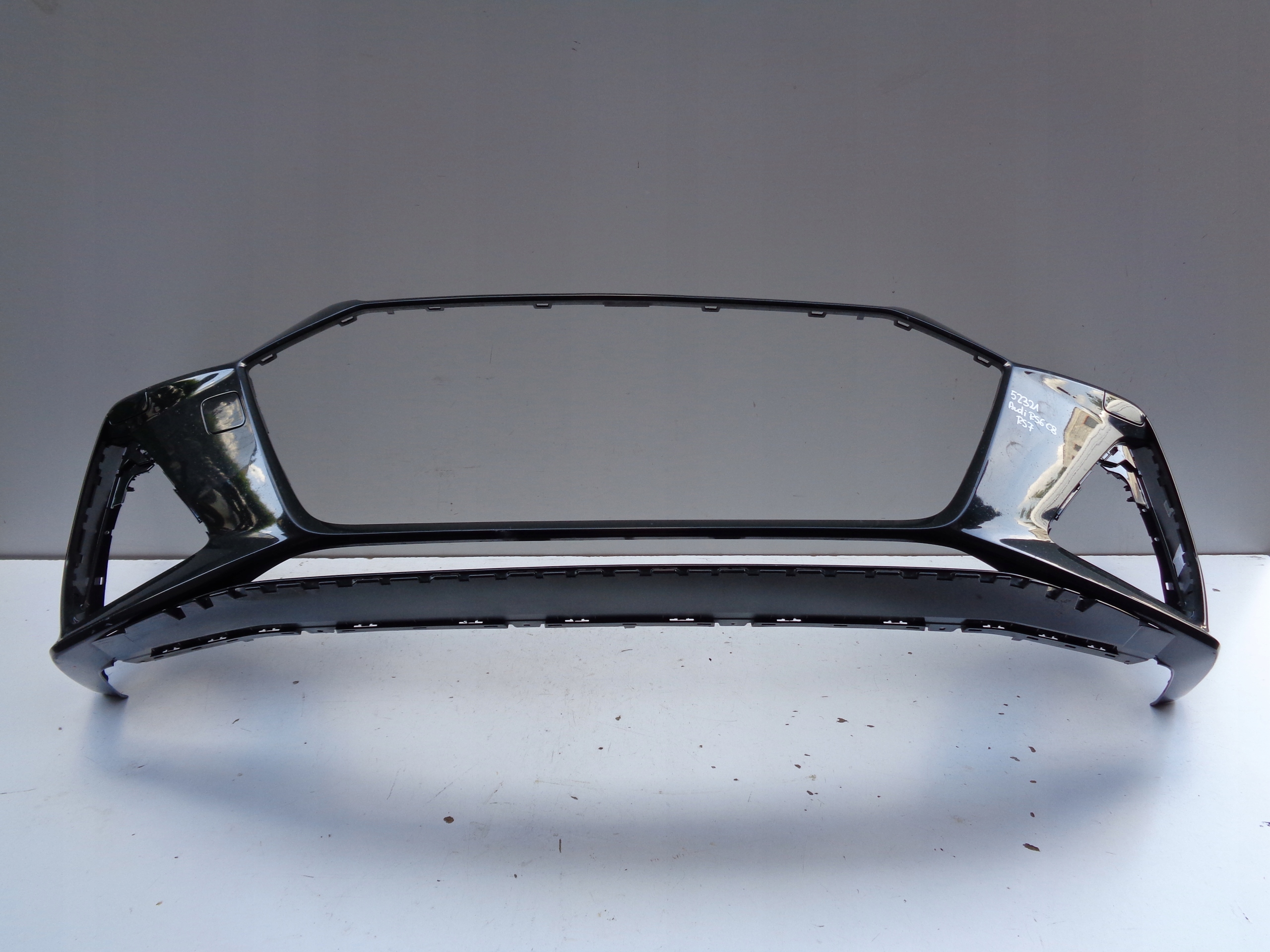 front bumper AUDI RS6 C8 RS7 4K 4K0 NR 52321