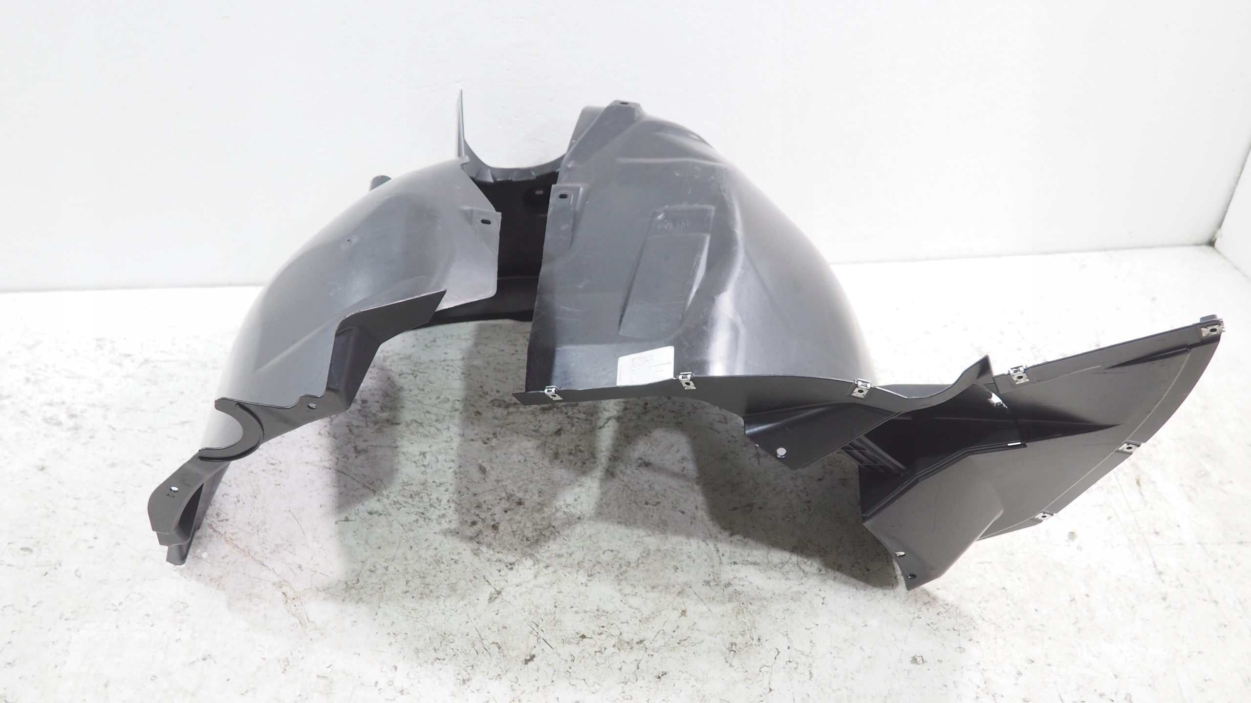 Skoda Kodiaq II mudguard left front 57H809961