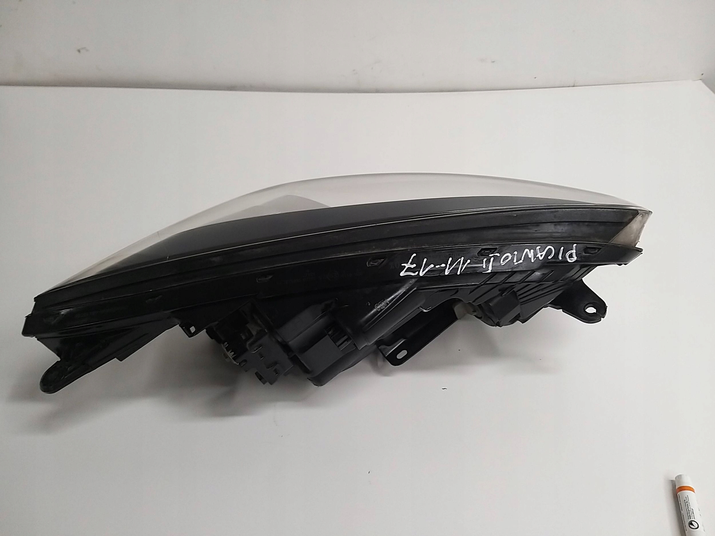 KIA PICANTO 2 II light left front front 11-17R 92101-1Y0