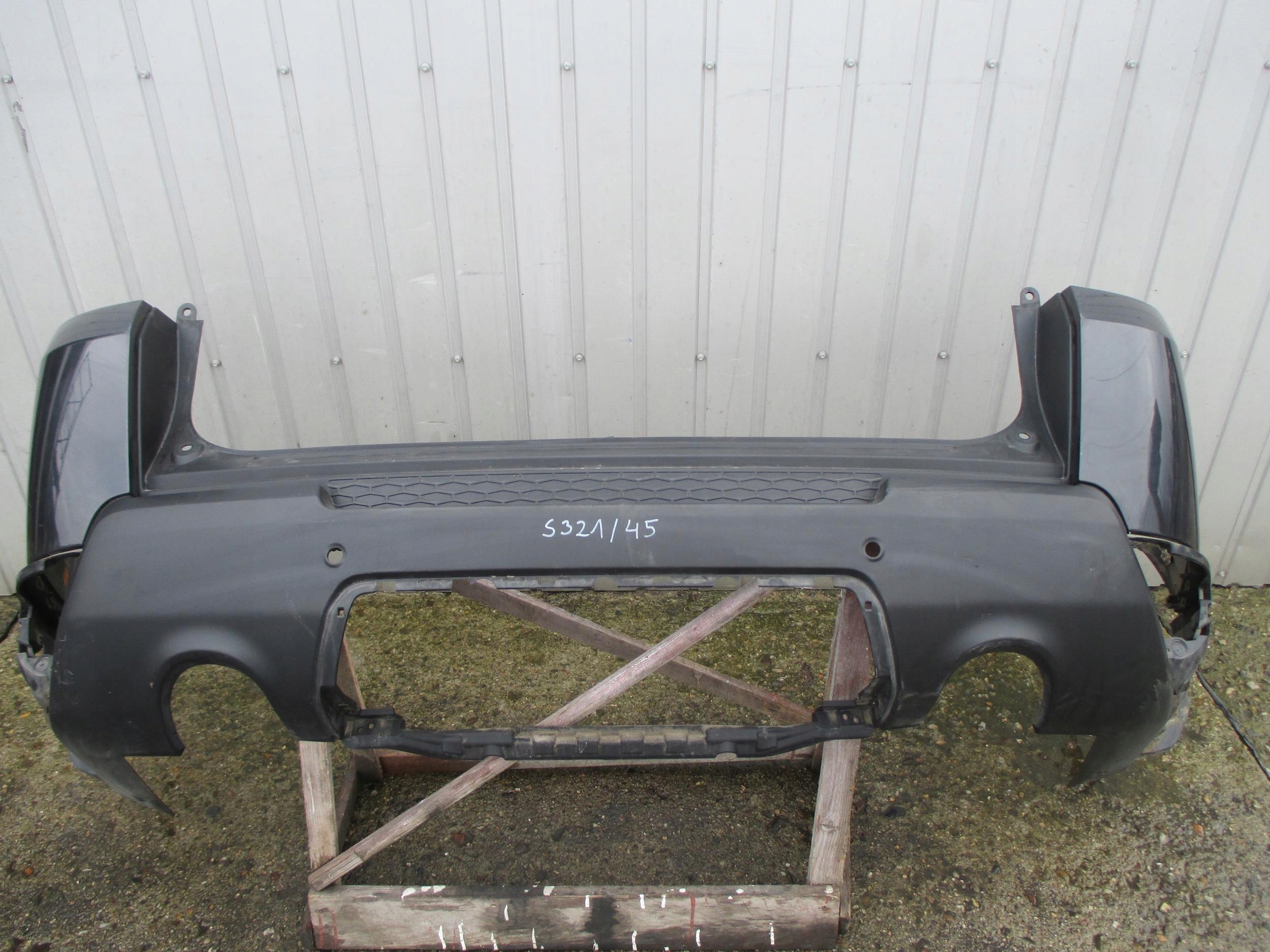 RANGE ROVER SPORT 2 II 2013-2017 ZDERZAK TYŁ