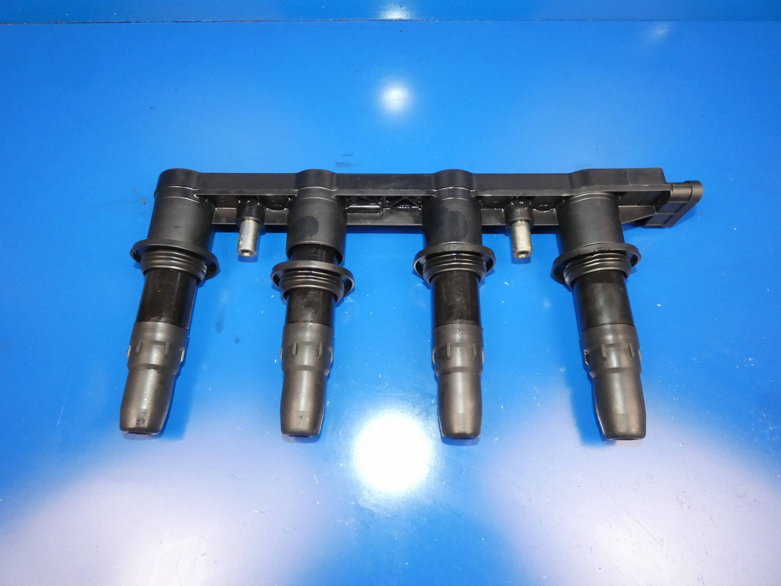 OPEL ZAFIRA B ASTRA H INSIGNIA A 1.6 16V coil ignition coils