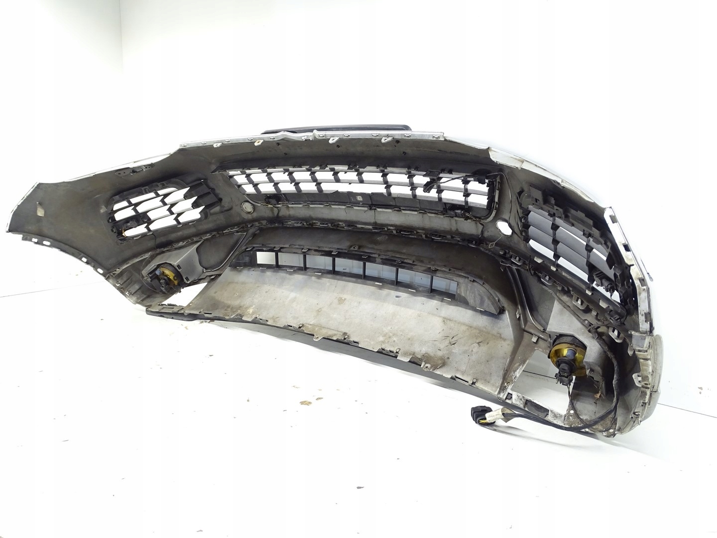 KPL bumper front front below 4X PDC VW TOUAREG II 7P 10-14R LX7W