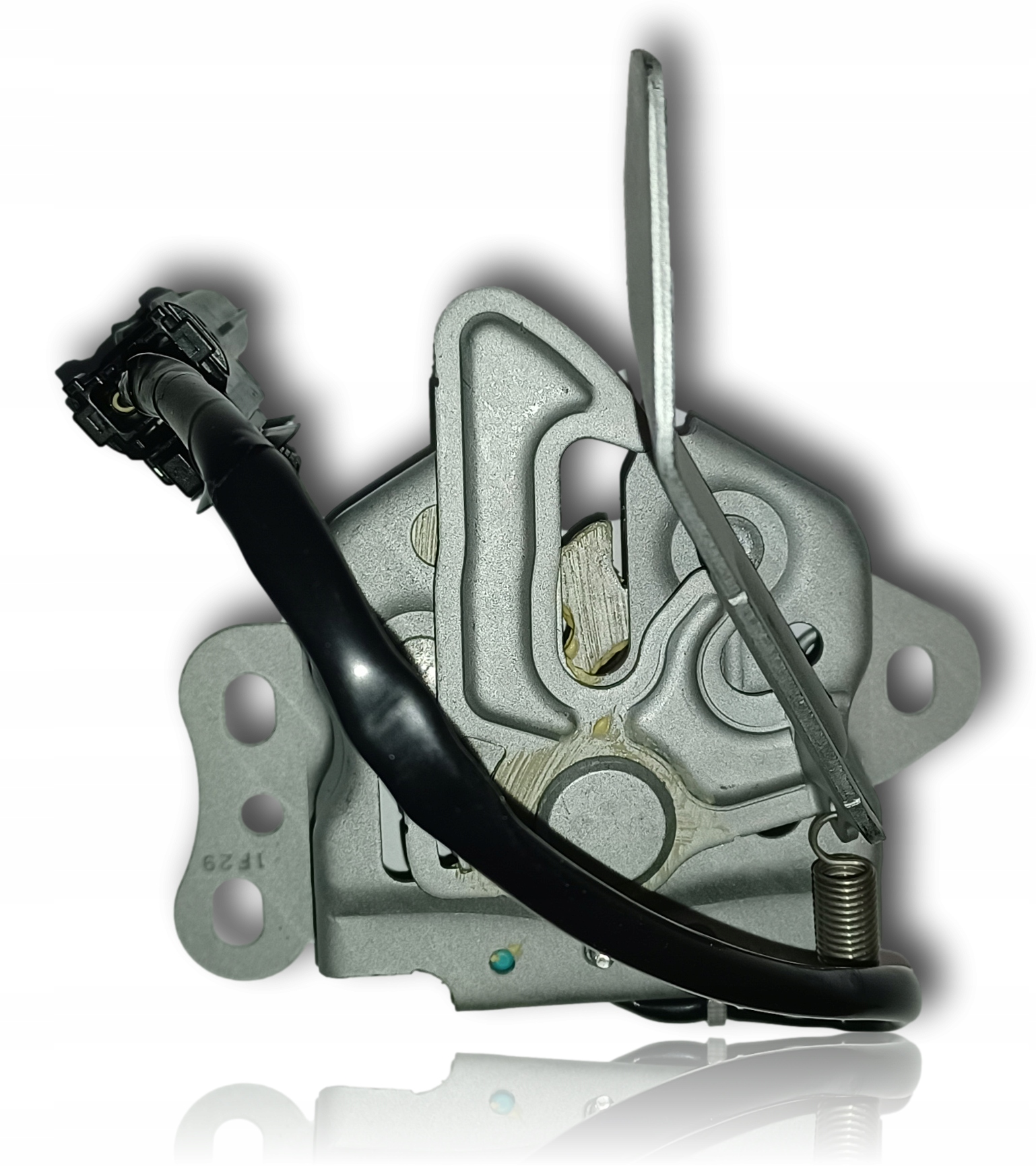 82110-64R31 - SUZUKI S-CROSS 16-20 - ЗАМОК КАПОТА С KEYLESS