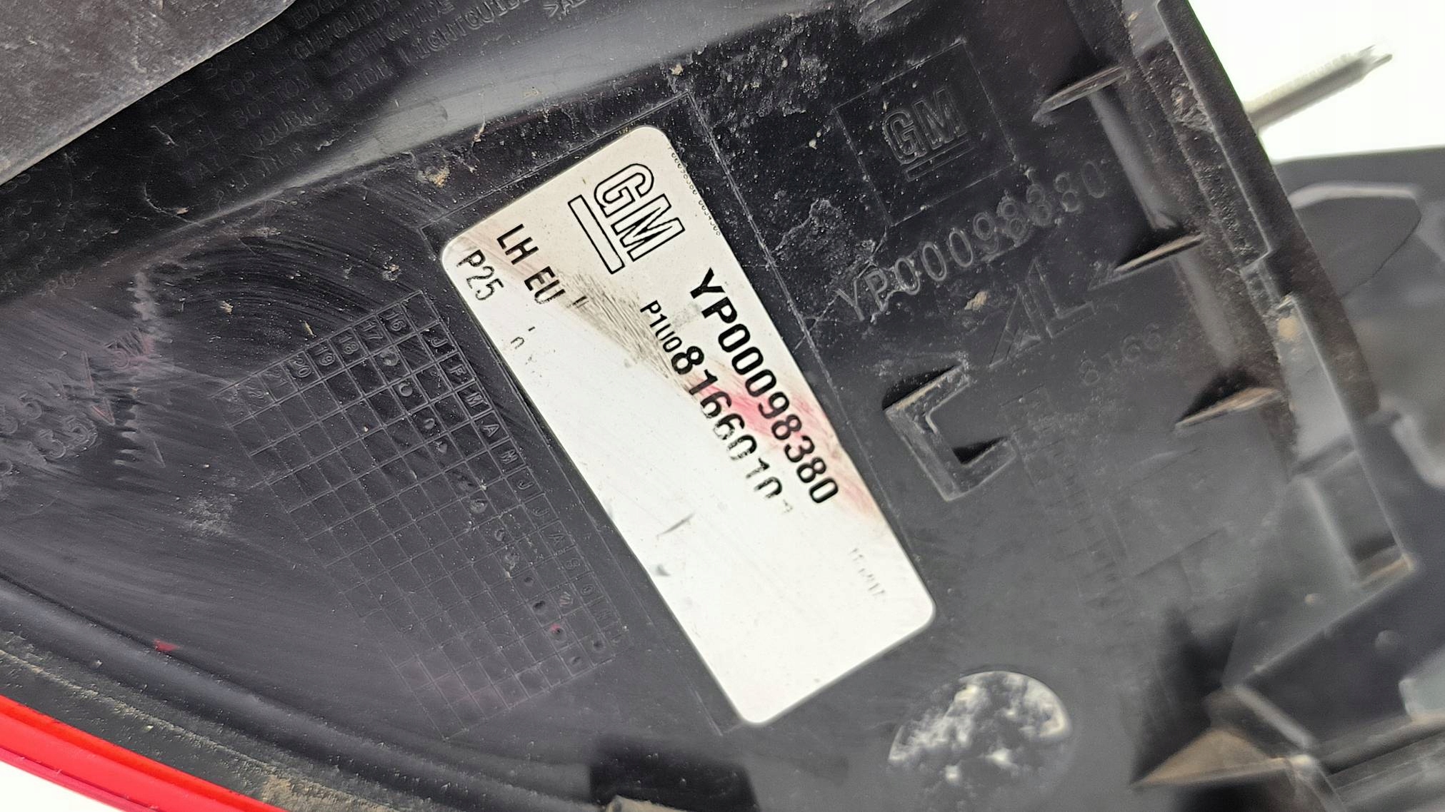 light left rear part YP00098380 OPEL GRANDLAND X and