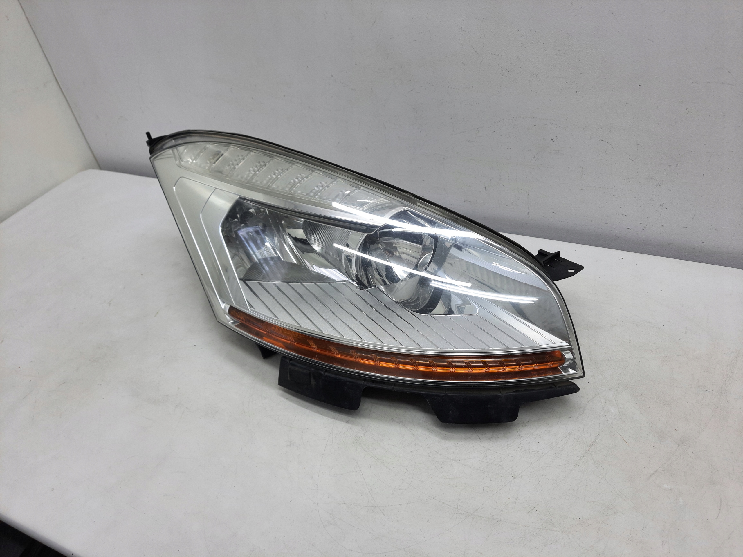 CITROEN C4 PICASSO 06-10 light REFLEKTOR right front original EUROPA