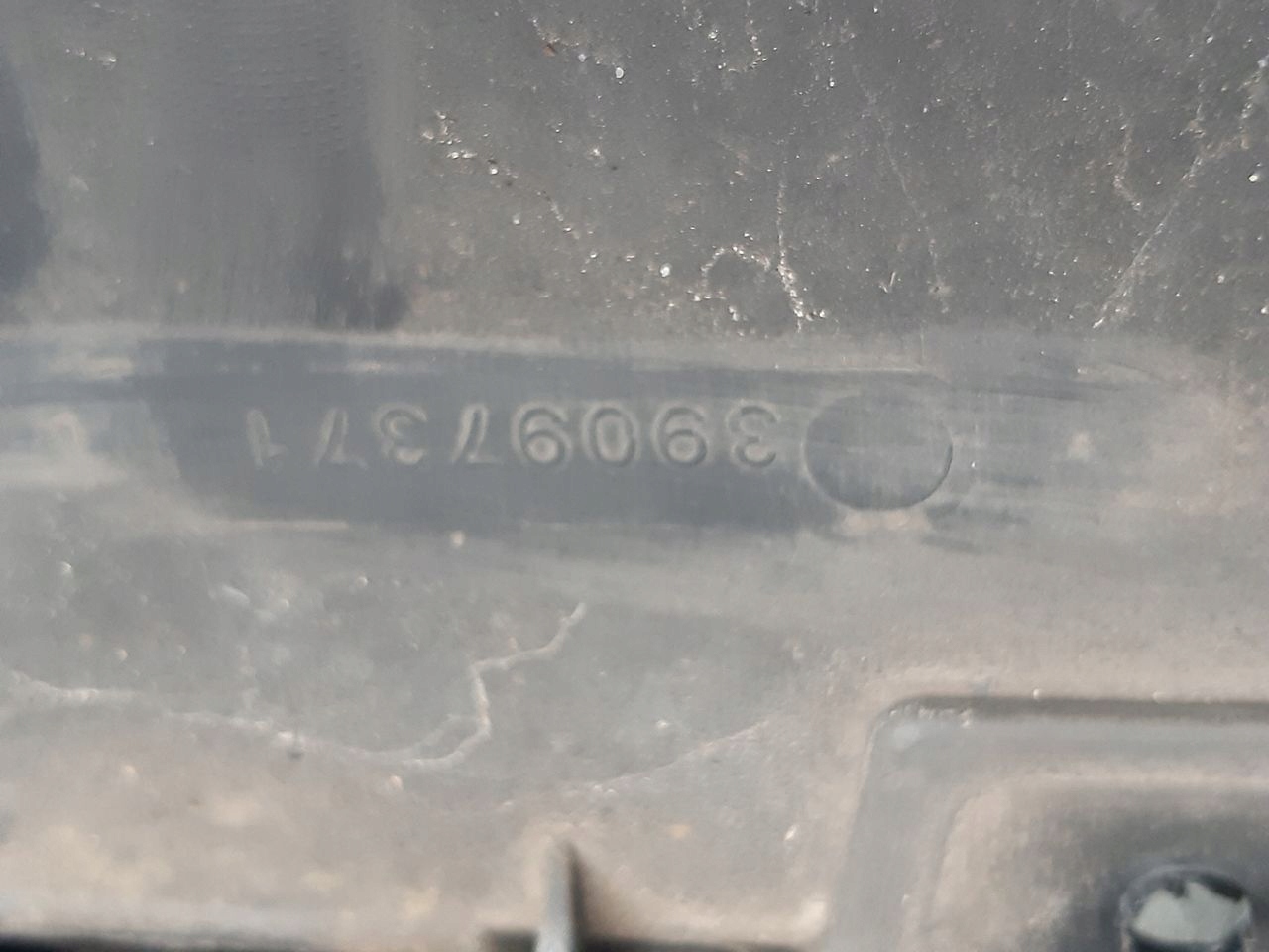 nárazník předek přední Opel Corsa F