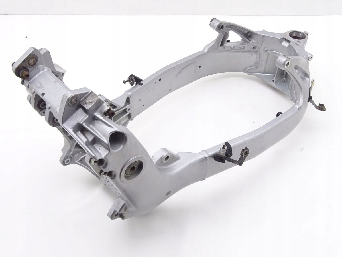 TRIUMPH SPRINT ST 955i 98 04 RAMA Numer katalogowy czesci 2079561