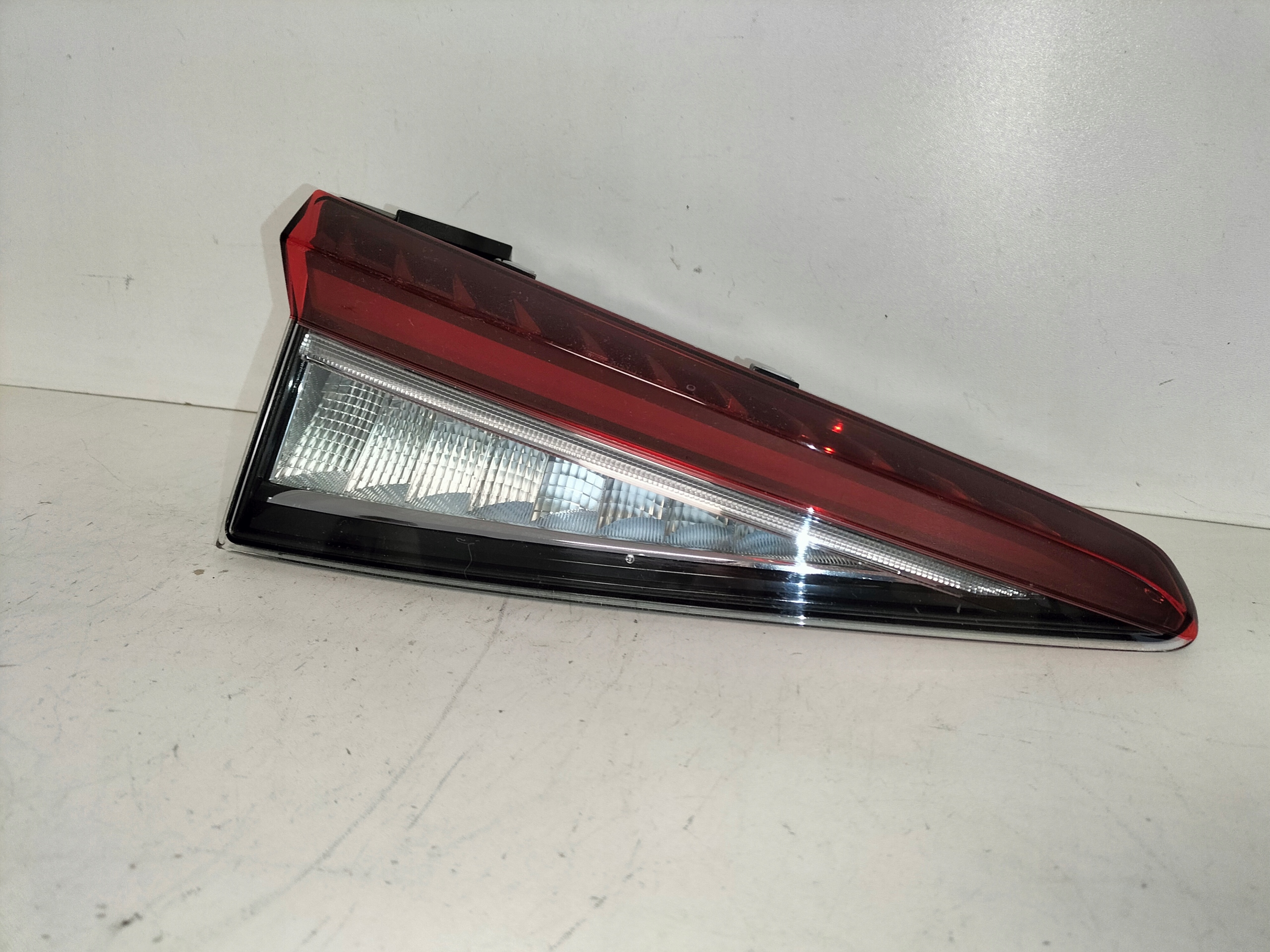 light rear rear part left SKODA ENYAQ 21- LED